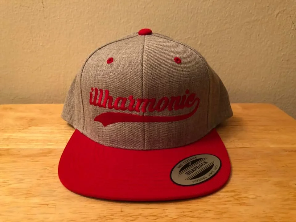 Illharmonic Two-Tone Signature Snapback (Grey with Red)