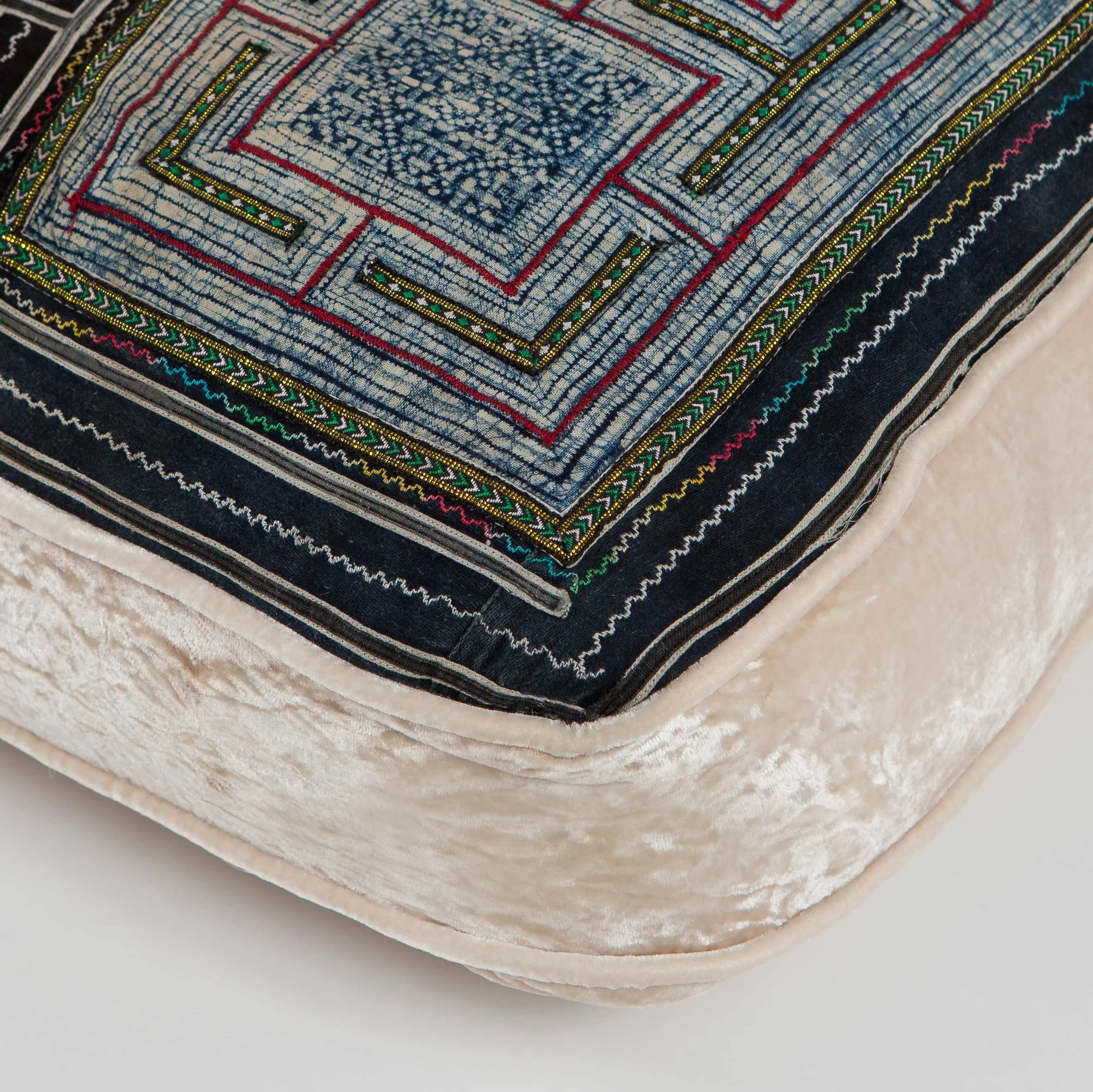 Prayer-Bolster---Cream-11-detail-corner.jpg
