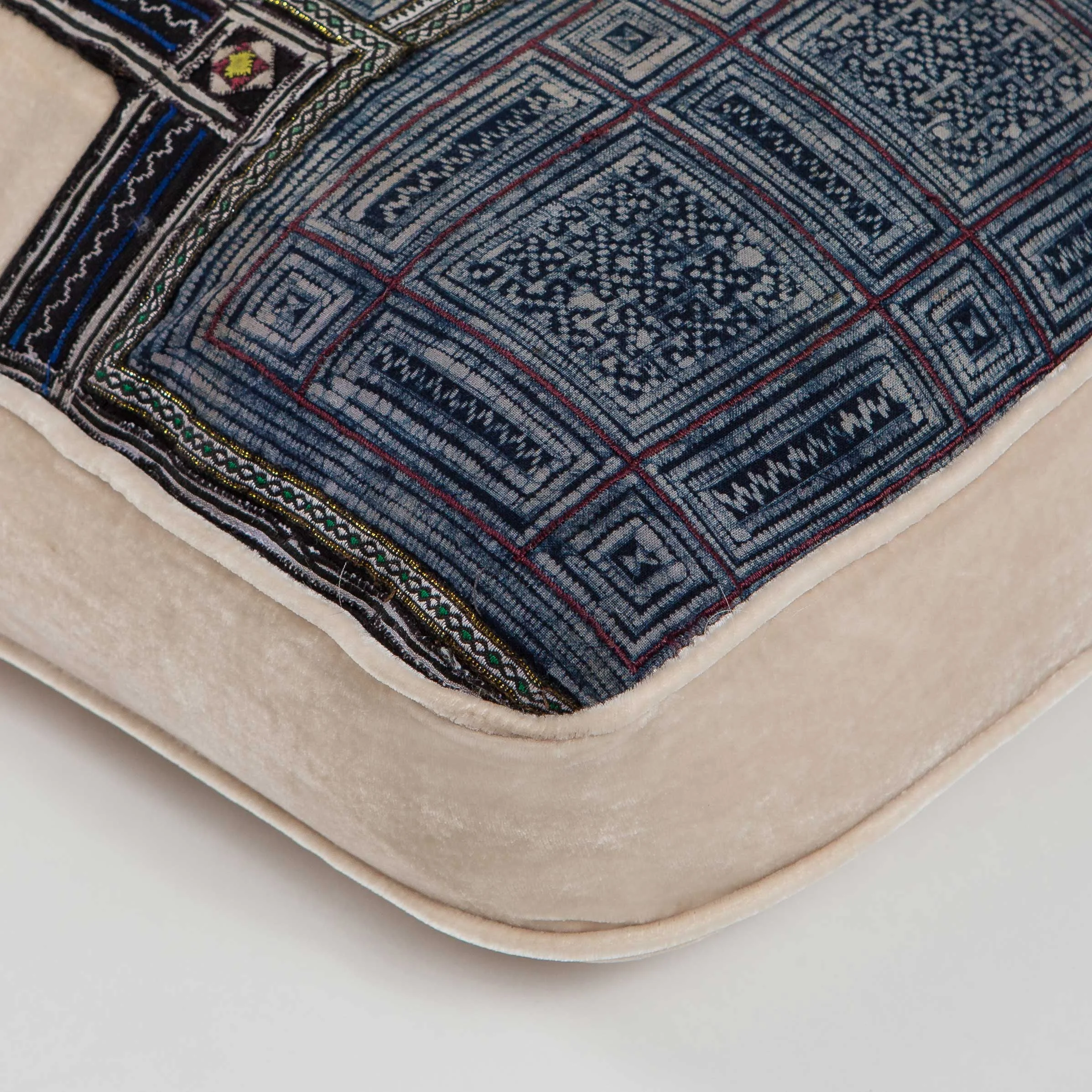 Prayer-Bolster---Cream-07-detail.jpg