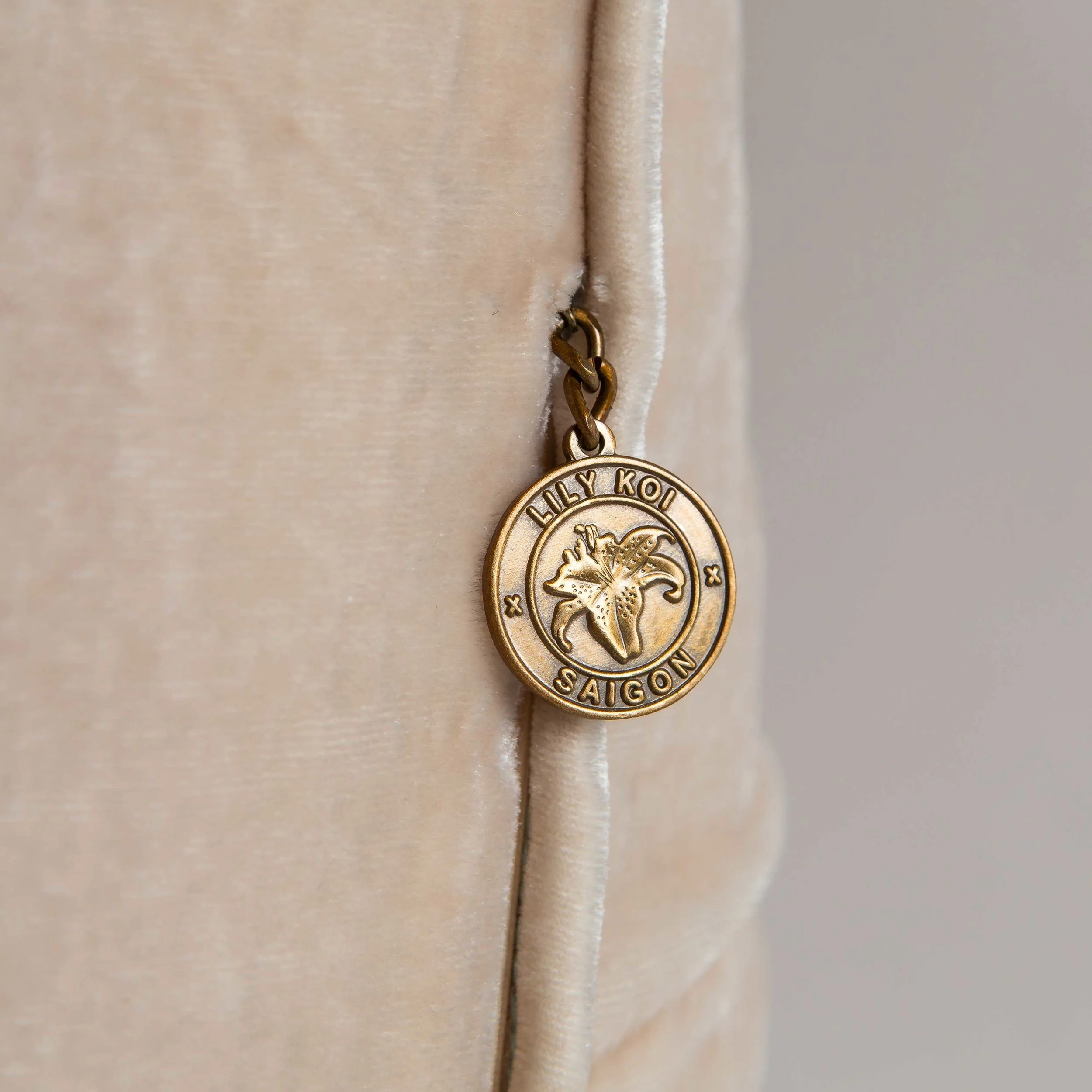 Prayer-Bolster---Cream-12-coin.jpg