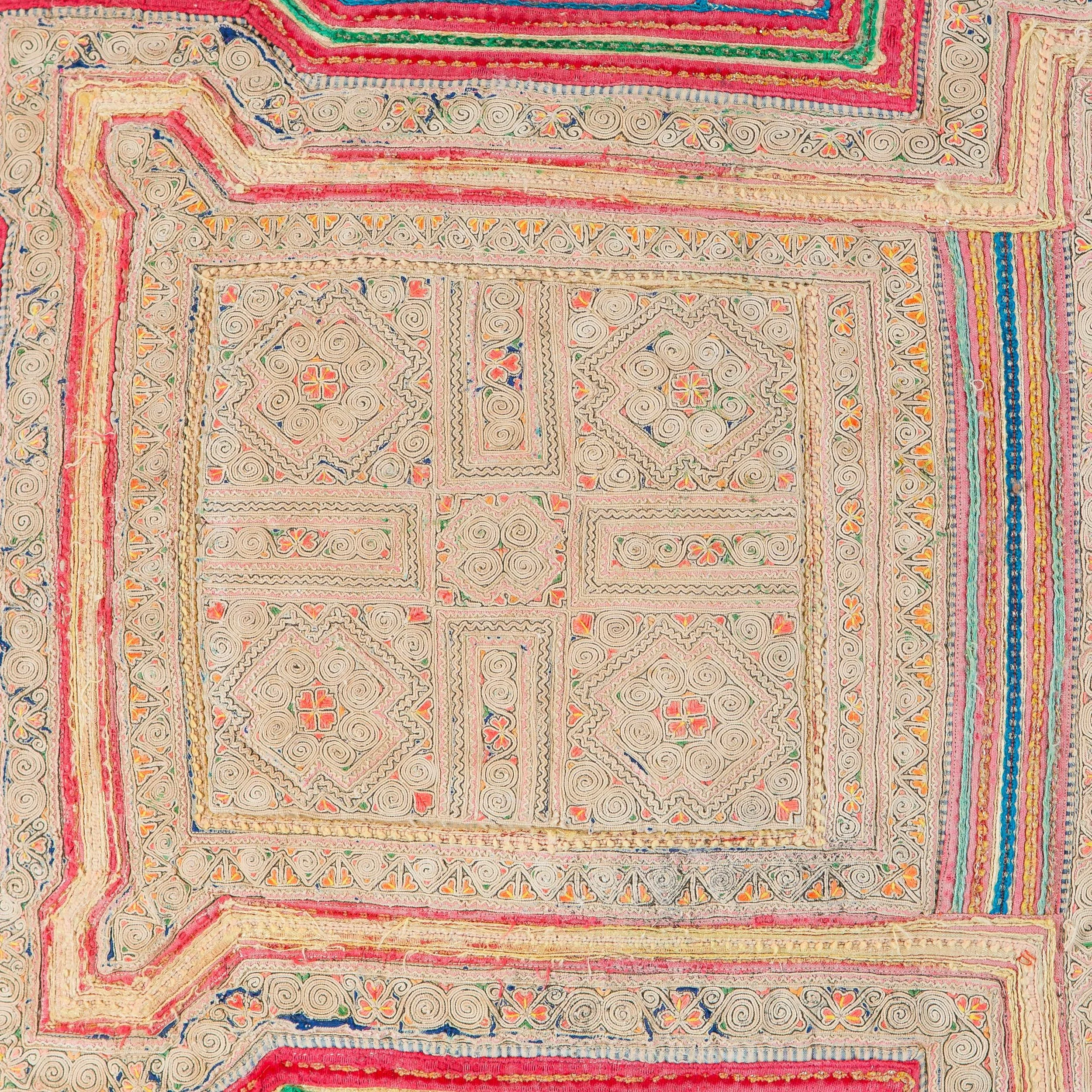 Grand-Patch-007-Sky_Fringe_Cantalope&Red-detail.jpg
