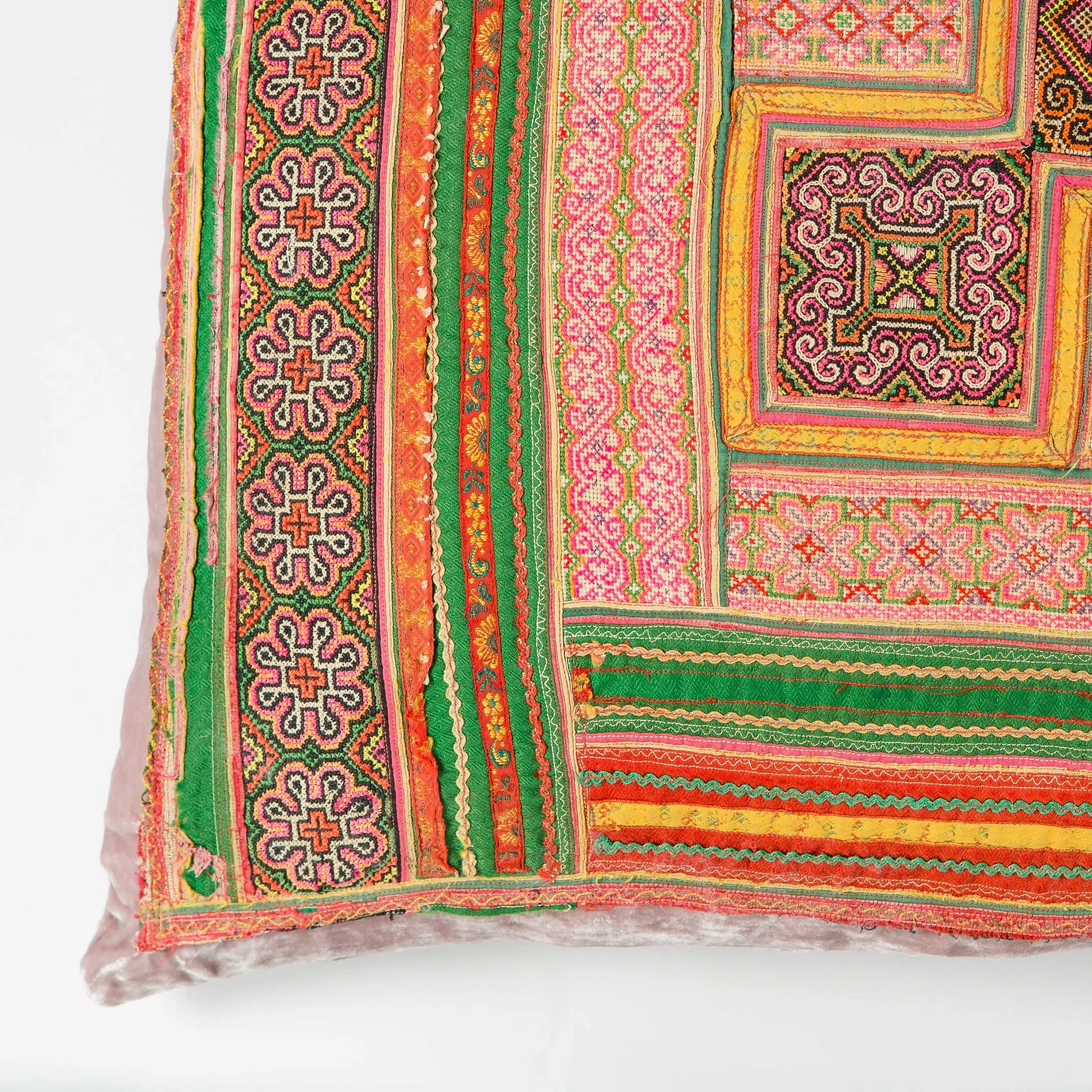 Grand-Patch-020-Rose_orange,-Pink&green-detail-2.jpg