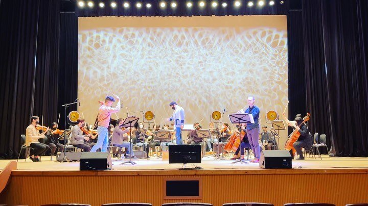 Thanks to @philjundt @bomartsproject @bomarts and all musicians and staff involved for the incredibly fun tour with Shades of Love ❤️ 

@anmae7 
@eungkwanglee
@lena.jungyeon.jang
@hansplayspiano
@violinist_moonjiweon
@cellist_sjy 
@dasom_0504 
@soyou