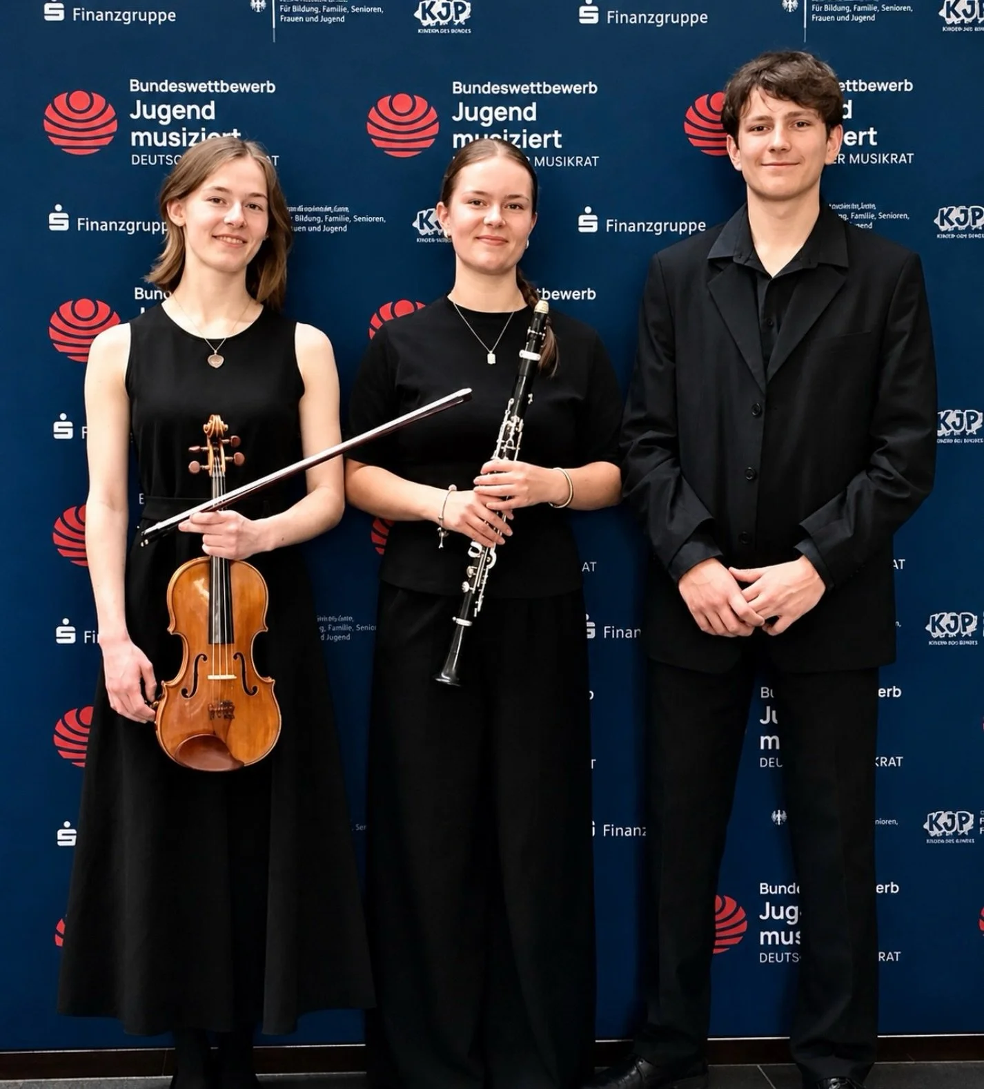 Congratulations to my pre-college student Paula and her trio partners Viktoria and Max on being awarded the Special Prize for Exceptional Achievement in the category &ldquo;New Music&rdquo; by the Manfred Vetter Foundation at the German National Fina