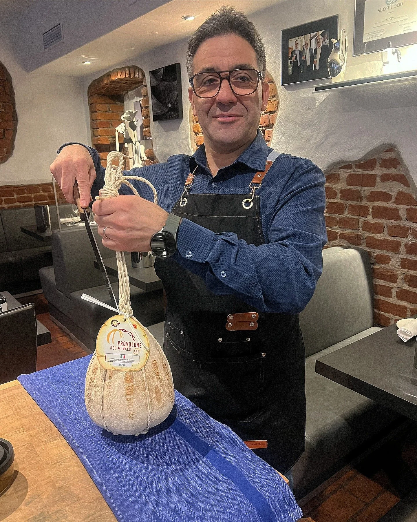 Our New Finger Food:
Provolone del Monaco DOP &ndash; 24 Months Aged 🇮🇹

Provolone del Monaco DOP, aged for 24 months is intensely aromatic, with notes of browned butter and toasted nuts. Structured, savory, and elegantly persistent.✨

🇸🇪V&aring;