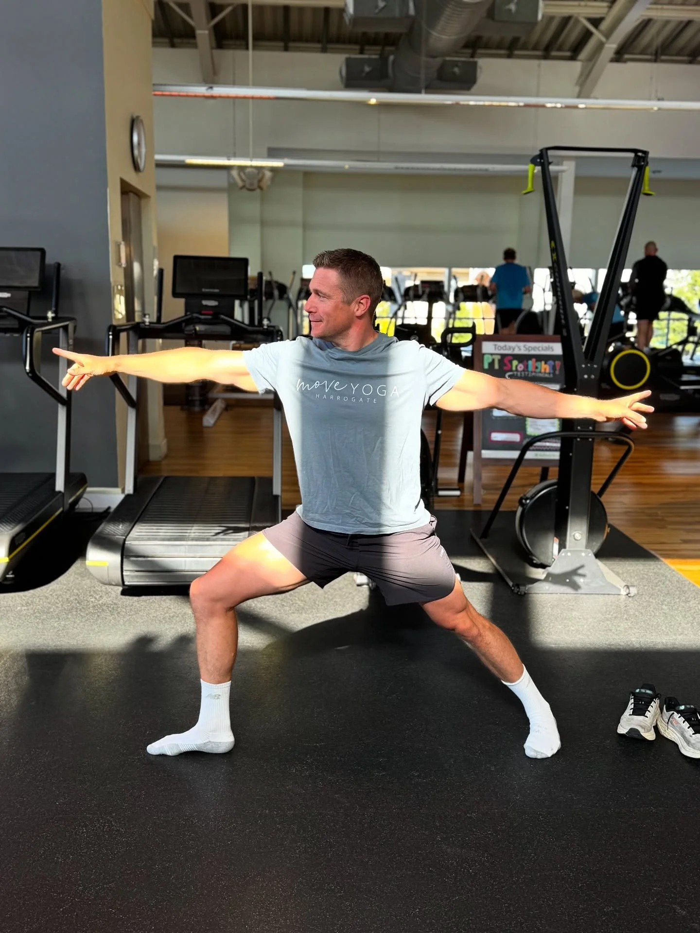 Looking good, Warrior!

#warrior2 #warrior #movetogetherhgt #harrogateyoga #yogaharrogate #harrogate