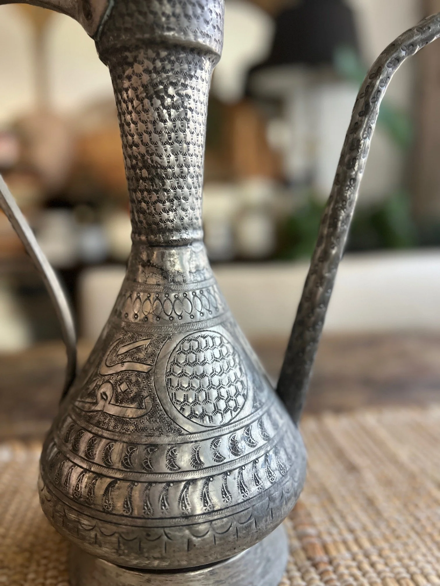 MISTY - ARABIC EMBOSSED PITCHER