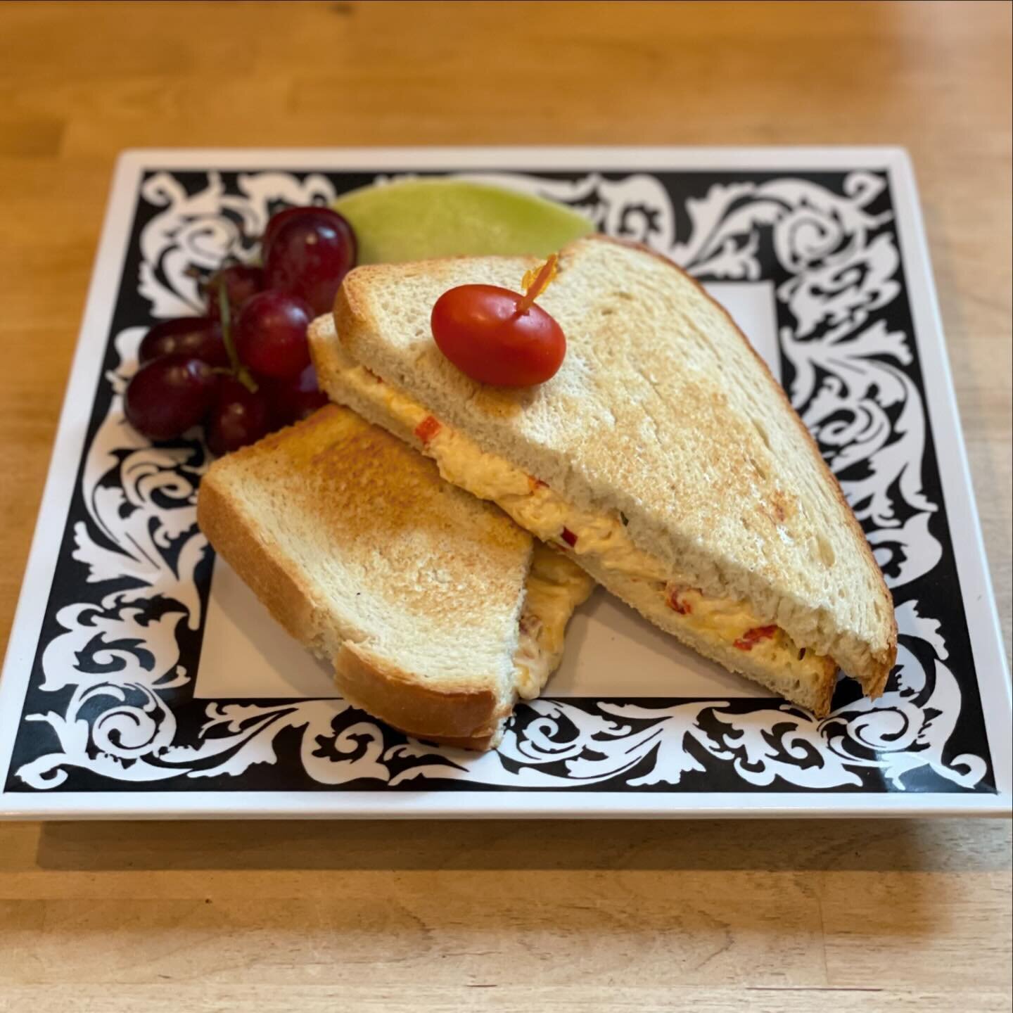 NEW lunch menu items for spring! 

🥪 Smoked Pimento Cheese Sandwich
🥗 Chicken Balsamic Caprese Salad

Yummy! Join us for lunch this weekend! Open 8am-11am for breakfast and 11am-3pm for lunch Friday and Saturday!