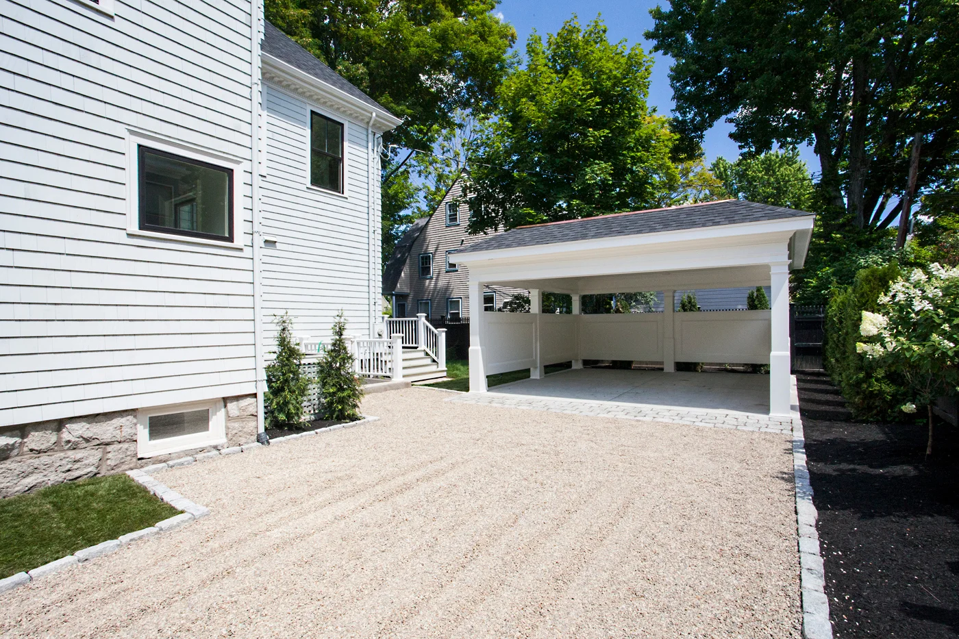 22Lenox_Ext_06-3450007524-O.jpg