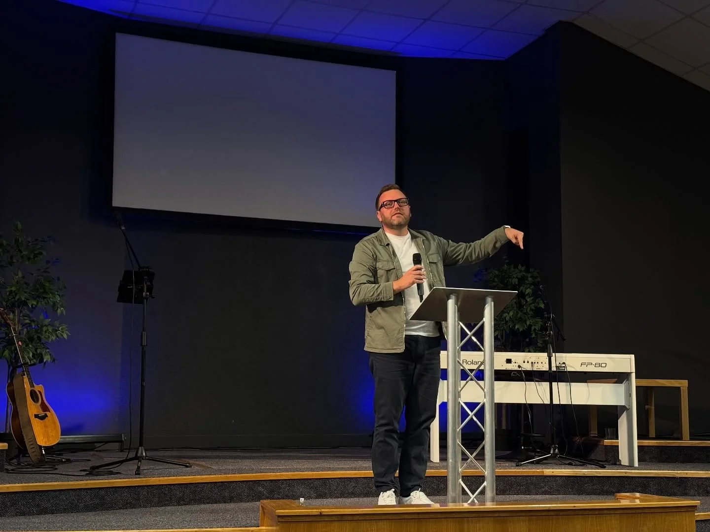 What a great day in the house of the Lord 🙌🏻 

🗓️ This Week&rsquo;s Schedule 🗓️

Sunday
🚨 No service tonight

Tuesday 
🚨 No Sunshine corner

Thursday 
7:30om - Missionary Focus Prayer Night 

Friday 
12pm-2pm - Prime Time ☕️ 

Saturday 
6:30pm 