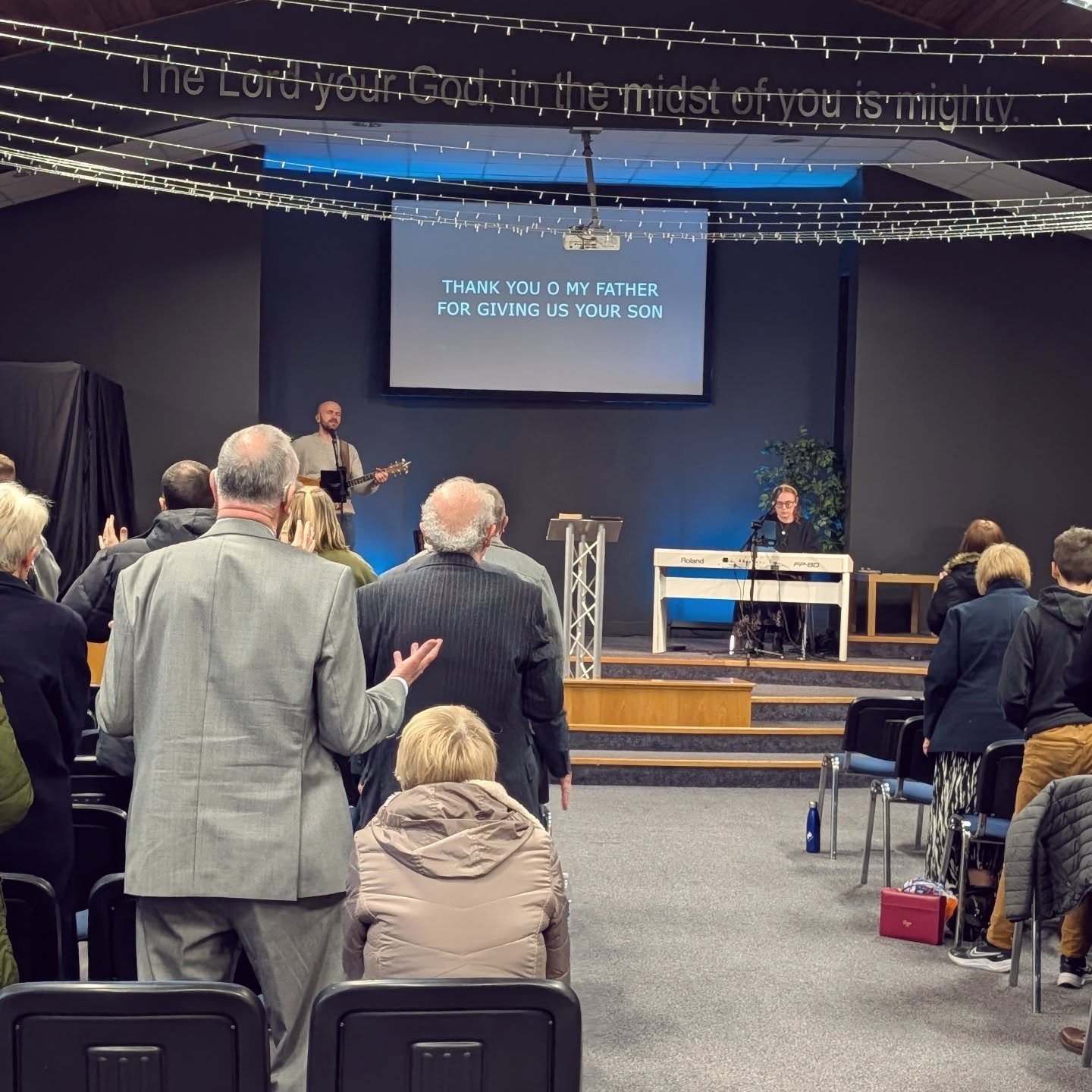 This Week&rsquo;s Schedule 🗓️

🚨 No service on Sunday night

​Tuesday
6:30pm - Sunshine Corner ☀️

​Thursday
7:30pm - Prayer and Bible Study 📖

​Saturday
6:30pm - Youth 🚀

​Sunday
11am - Sunday Morning Service ⛪
6:30pm - My Story 🎤 (Pastor John 