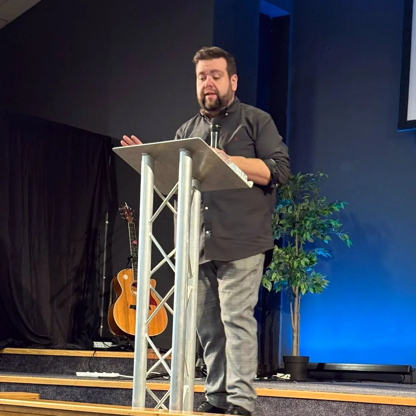 This Week&rsquo;s Schedule 🗓️

Monday
7:30pm - Momentum 🎩

Tuesday
6:30pm - Sunshine Corner ☀️
6:30pm - Outreach Bag Prepping (Minor Hall) 🛍️

Wednesday
7:30pm - The Hook and Yarn Society 🧶

Thursday
7:30pm - Prayer Meeting 🙏

Saturday
9am - 11a