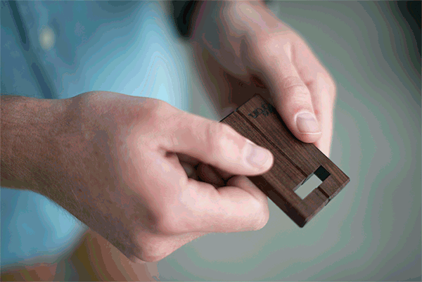 Click-s.gif