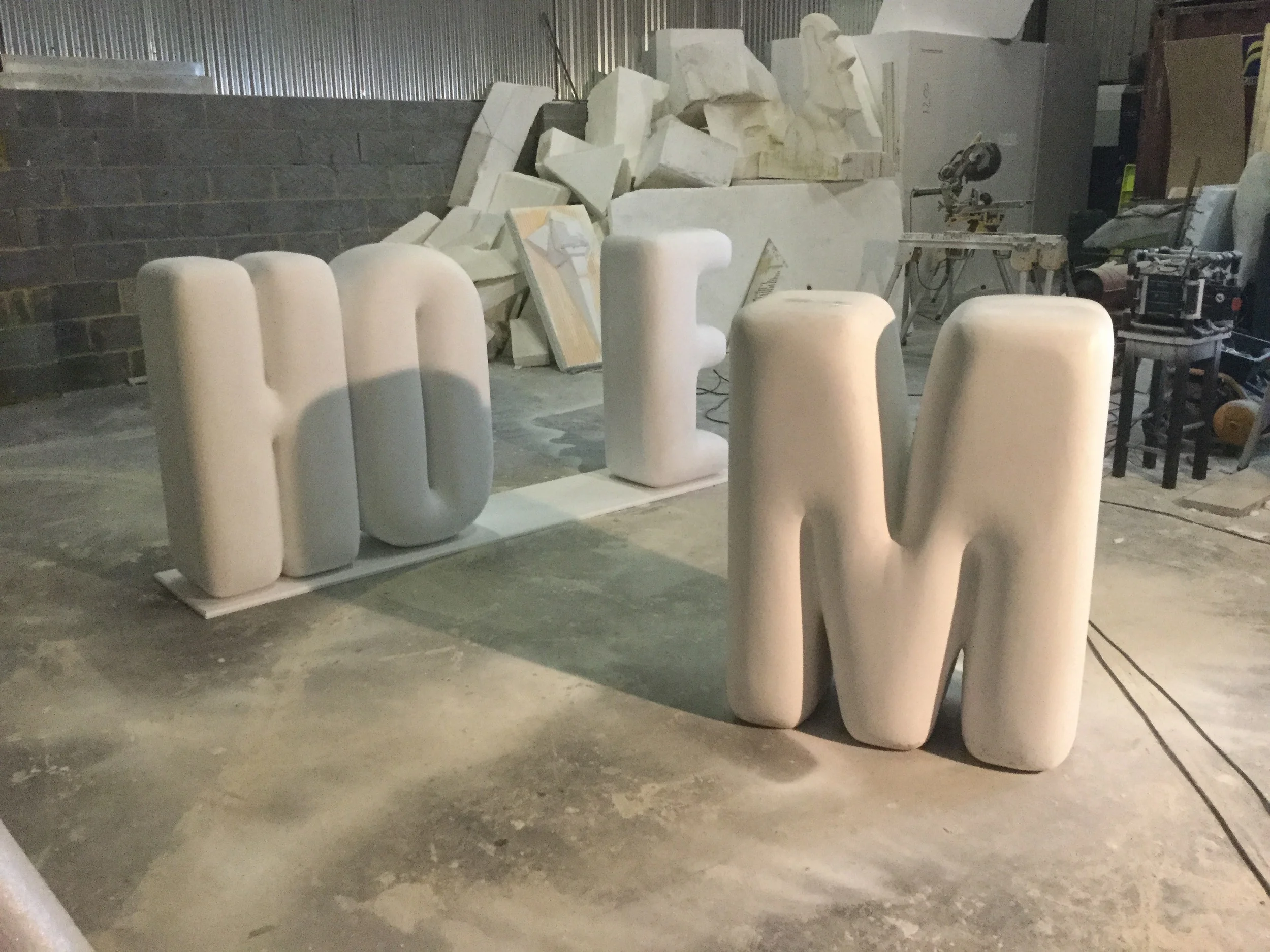 cnc sculpting of letters