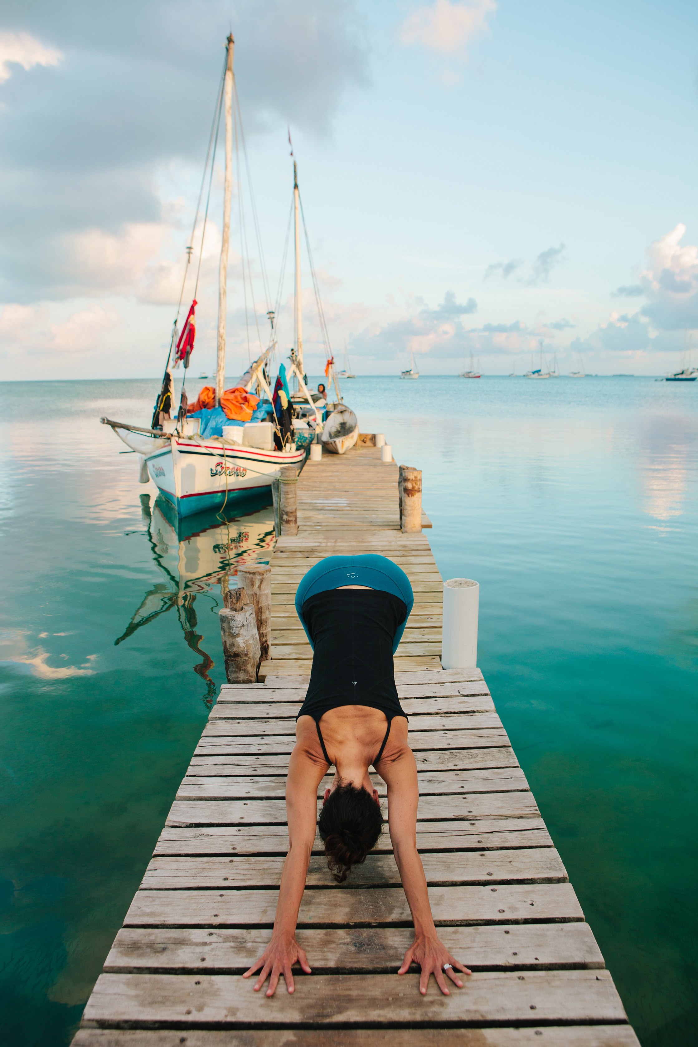 CindyGiovagnoli_travel_photographer_editorial_Belize_CayeCaulker_yoga_retreat-004.jpg