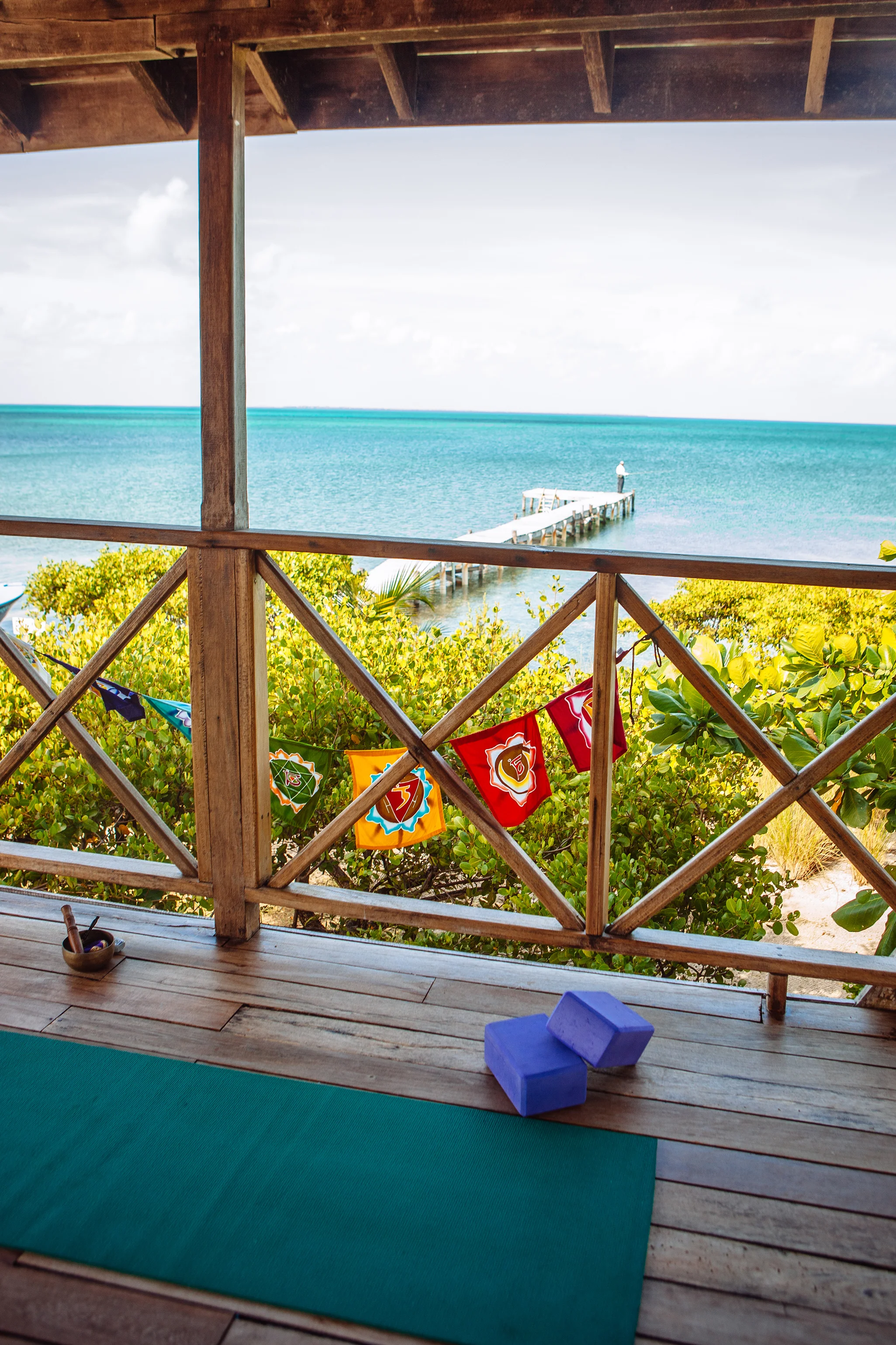 CindyGiovagnoli_travel_photographer_editorial_Belize_CayeCaulker_yoga_retreat-032.jpg