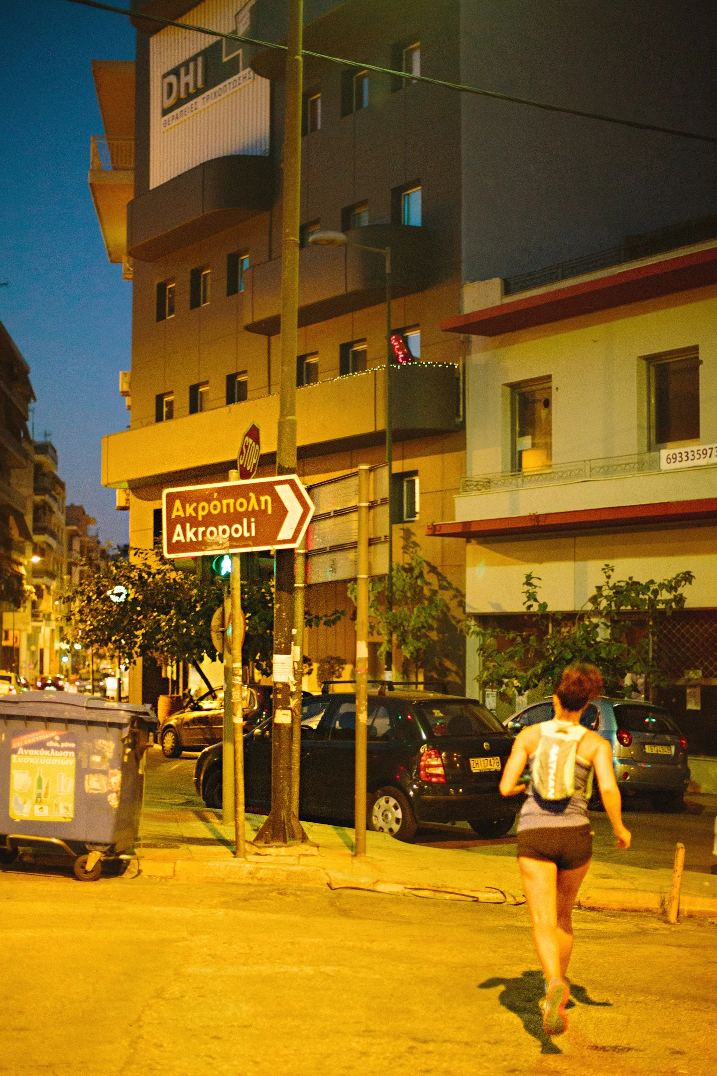 CindyGiovagnoli_TerryCockburn_RunningOnInsight_Greece_Athens_running_marathon-018.jpg