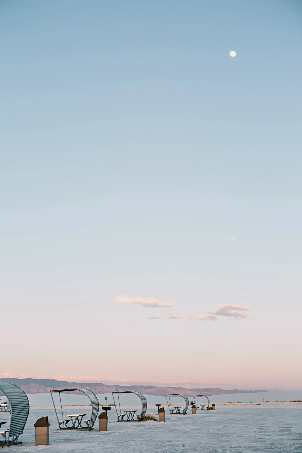 CindyGiovagnoli_WhiteSandsNationalMonument_NewMexico_Alamogordo_sunset_running_picnic_shelter-014.jpg