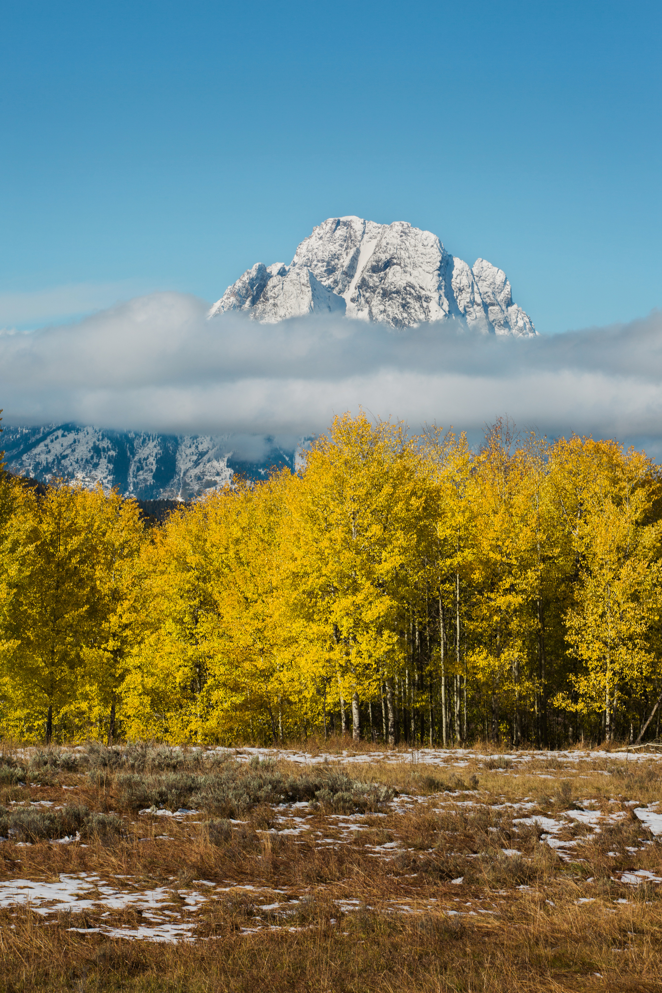 CindyGiovagnoli_outdoor_adventure_photography_Grand_Teton_Yellowstone_Glacier_National_Park_Montana_Wyoming_South_Dakota_Mount_Rushmore_Badlands-003.jpg