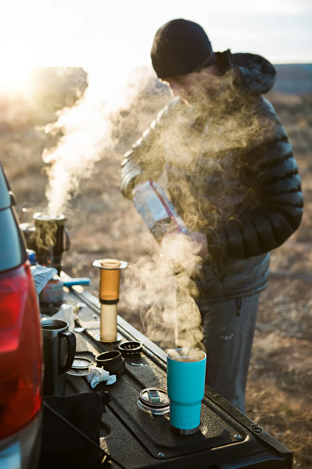 CindyGiovagnoli_Utah_Zion_desert_night_morning_coffee_blm_land_off_grid-009.jpg