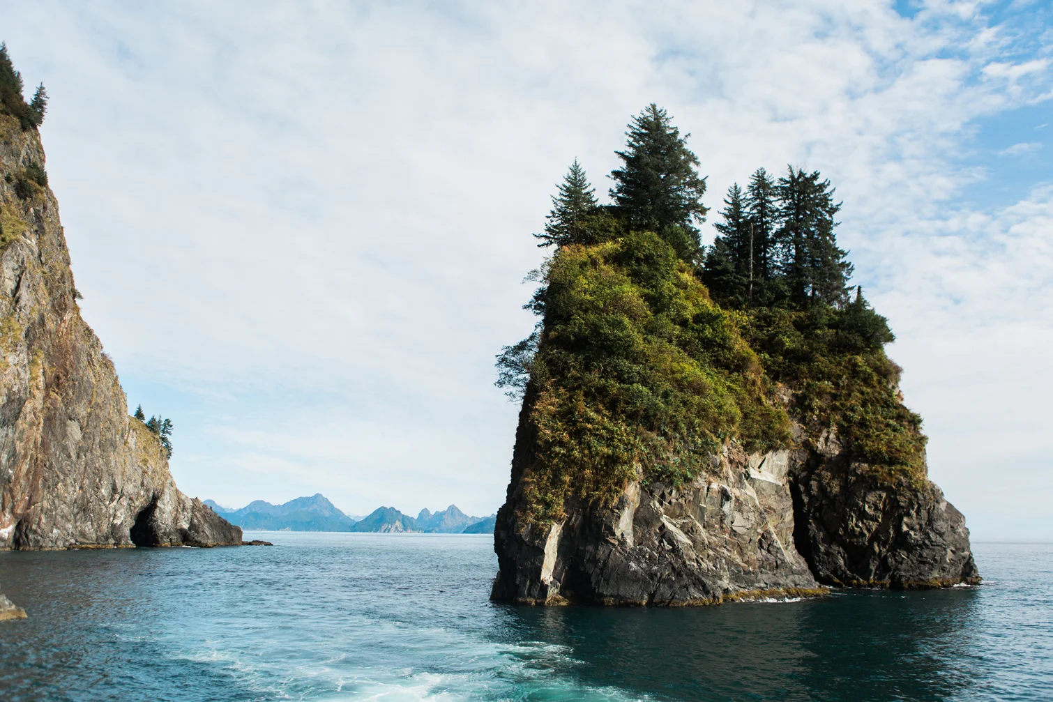 CindyGiovagnoli_Alaska_HardingIceField_Kenai_Peninsula_Exit_Glacier_autumn_travel-008.jpg