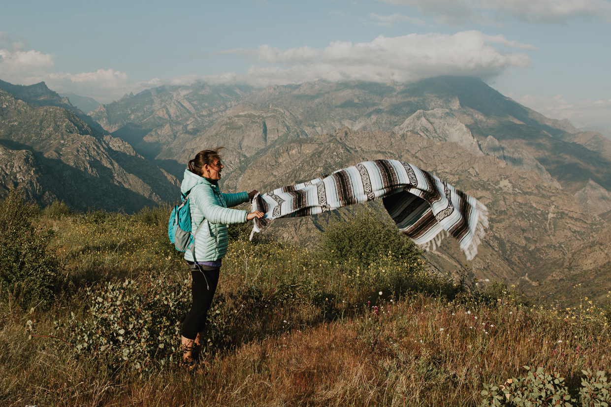 CindyGiovagnoli_Kings_Canyon_National_Park_hike_firetower_lookout_sunset-009.jpg