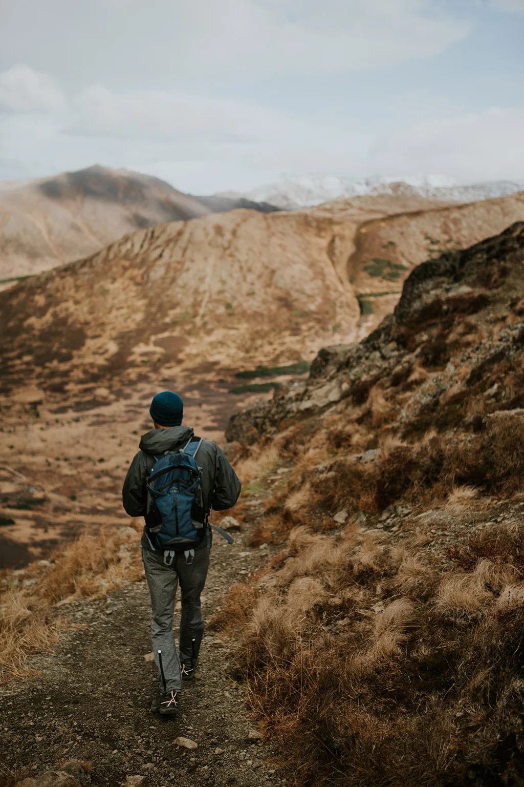 CindyGiovagnoli_Anchorage_Alaska_Flattop_mountain_hike_snocapped-003.jpg