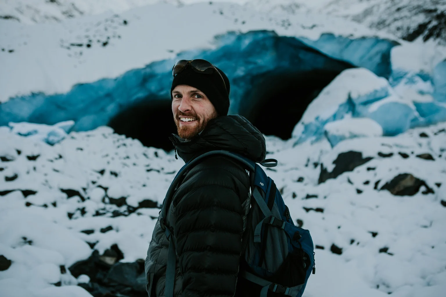 CindyGiovagnoli_hiking_glacier_Anchorage_snow_winter_ByronGlacier_Alaska-029.jpg
