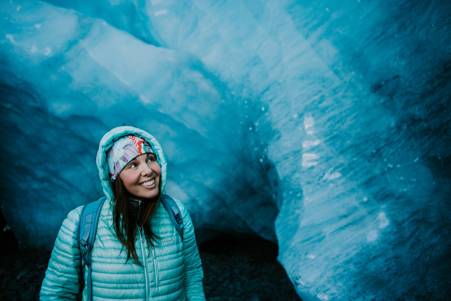CindyGiovagnoli_hiking_glacier_Anchorage_snow_winter_ByronGlacier_Alaska-045.jpg