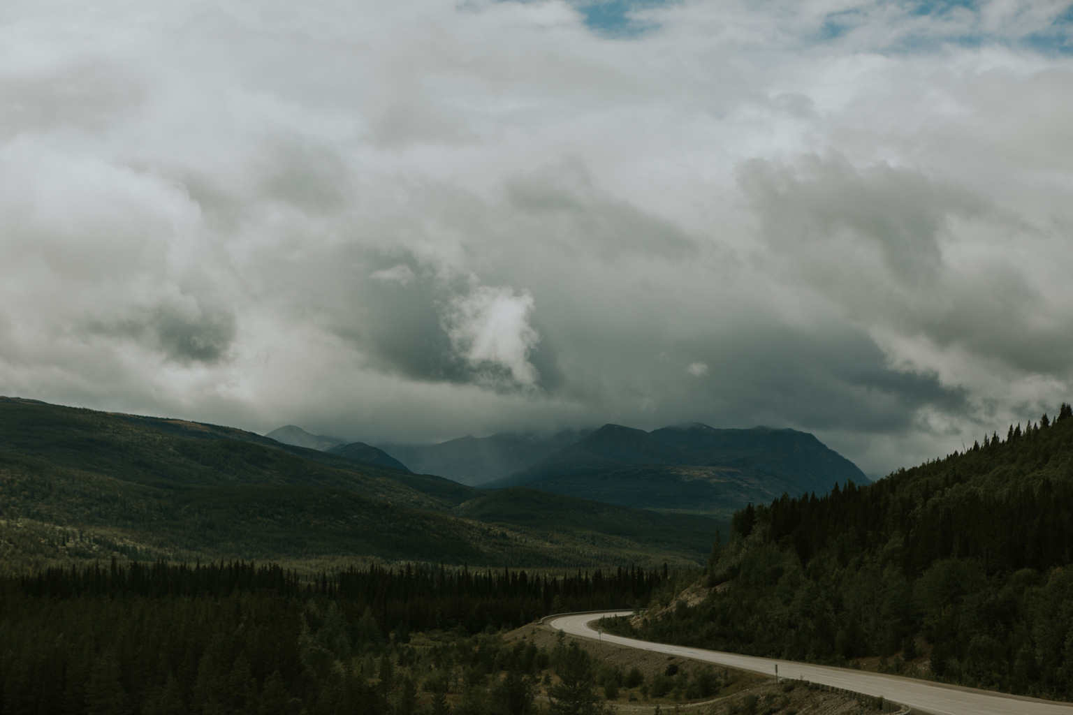 CindyGiovagnoli_British_Columbia_Yukon_Alaska_Canadian_Rockies_mountains_roadtrip--018.jpg