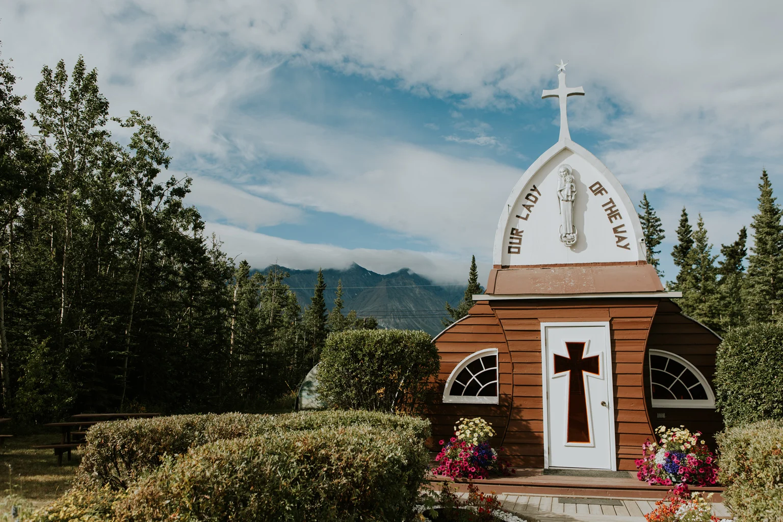CindyGiovagnoli_British_Columbia_Yukon_Alaska_Canadian_Rockies_mountains_roadtrip--040.jpg