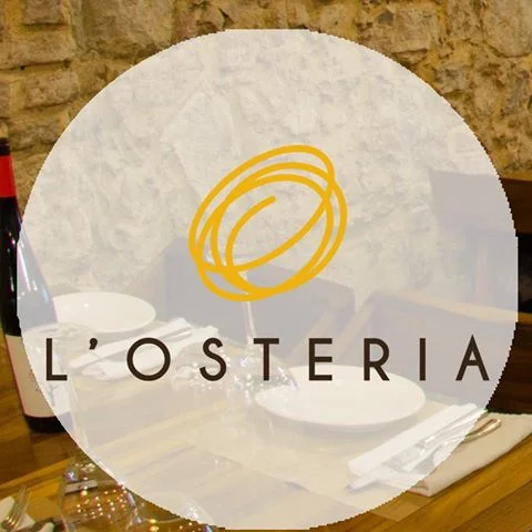 100% Italian food. At L'Osteria you can find all the classics: Pizza, Risotto, Gnocchi, Carpaccio, Burrata, homemade pasta, "Spaghetti di Mare" and one of the most romantic courtyards in Casco Viejo.