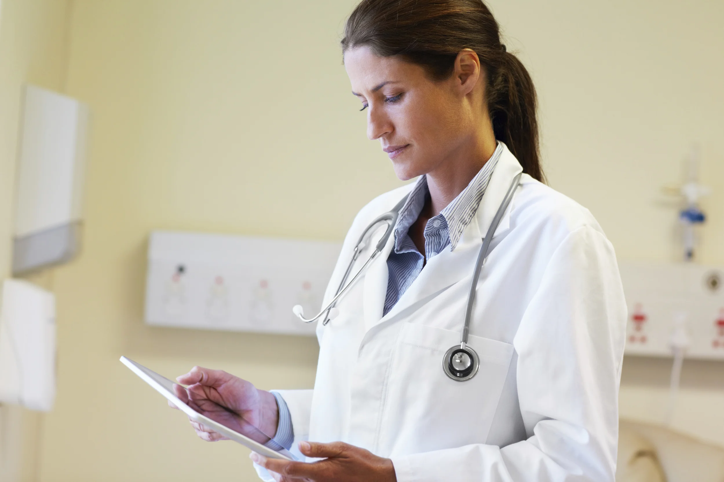 Oprah Is Talking About Bioidentical Hormones for Menopause; Experts Weigh In