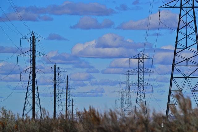 clouds-electric-electricity-918986.jpg