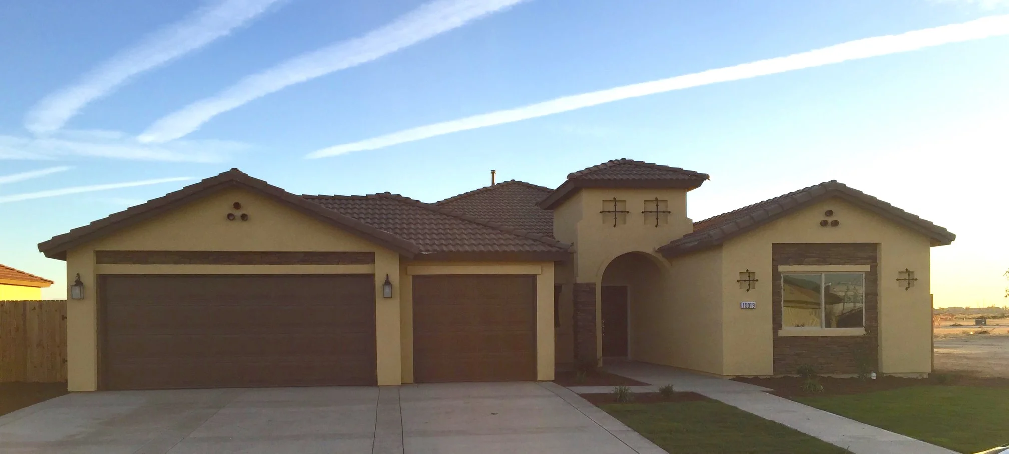 Similar pictured home. 15003 Southernwood Ave. 