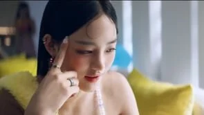 ''Hype Boy'' New Jeans directed by Dongle Shin (Copy)