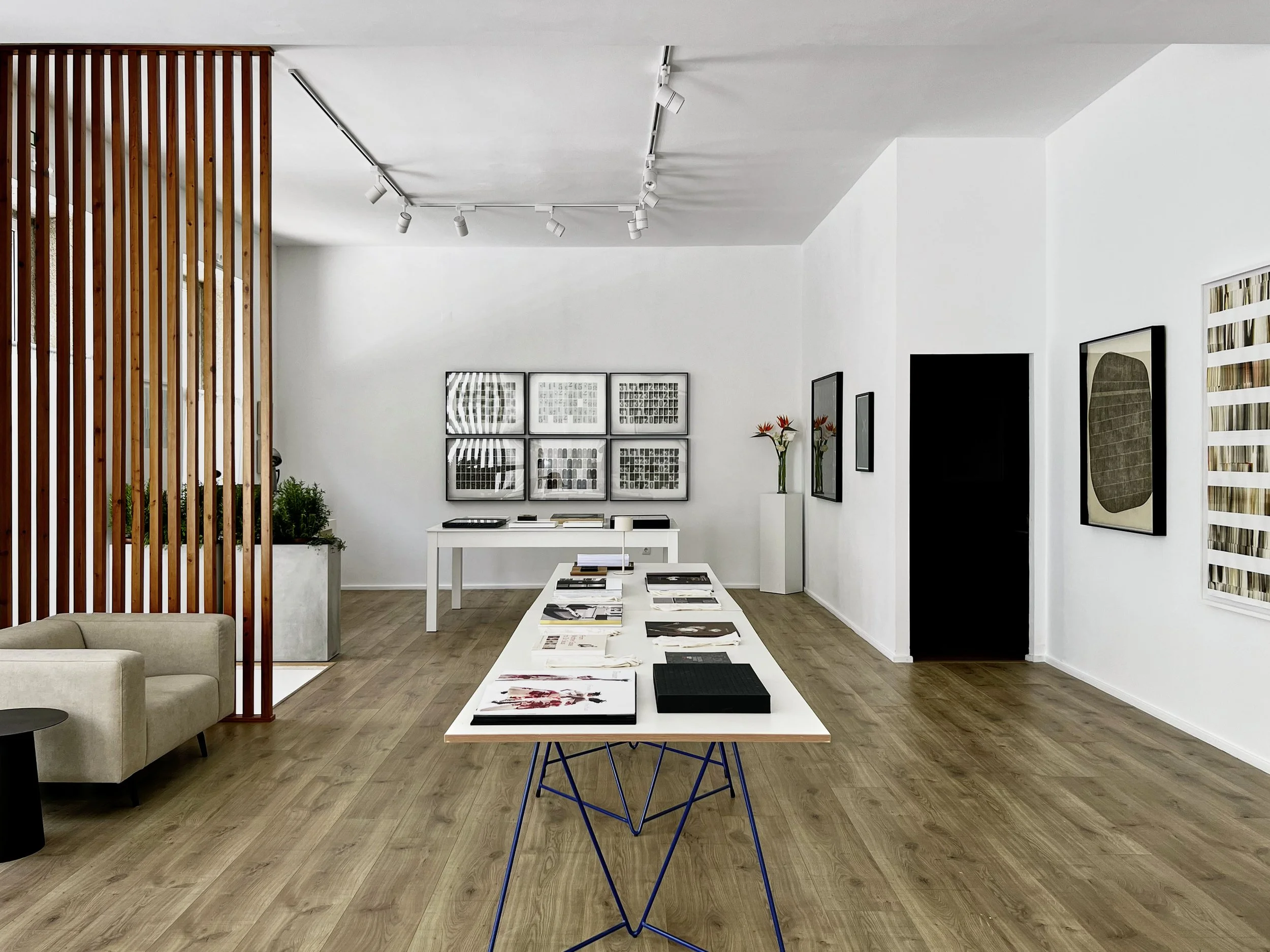 M_1stEx_Room1_2 copy.jpg