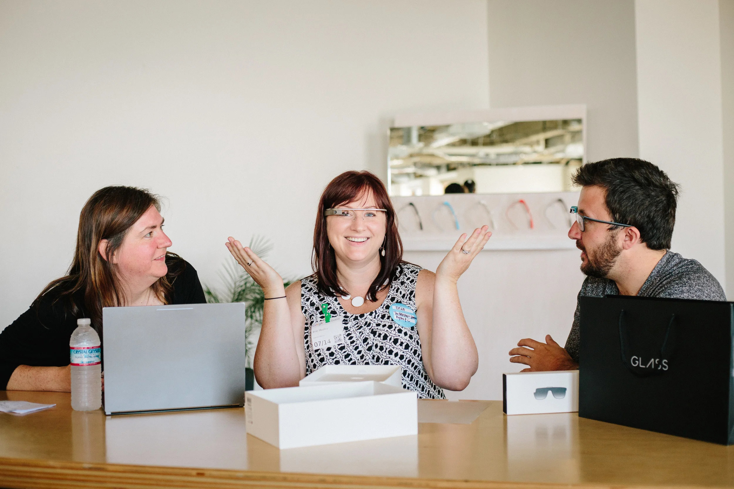 In July 2014, Google.org and Glass co-hosted Glass training sessions for the Giving Through Glass nonprofit recipients.