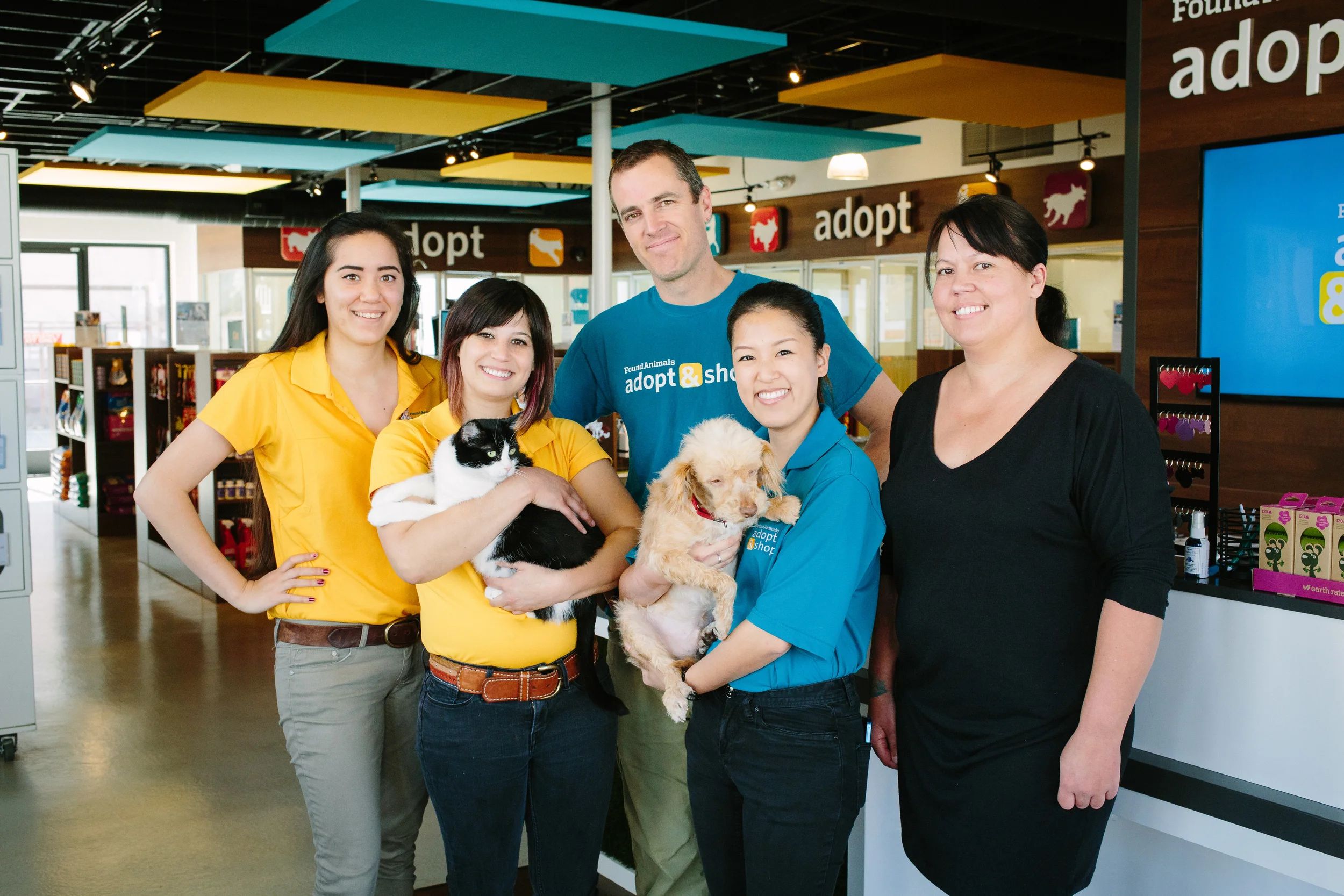 Google Corps volunteers work with Found Animals, an LA-based nonprofit, to help them with Apps training and marketing support, including assistance in building a new YouTube Channel to feature their Adopt & Shop retail locations. 