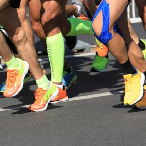 RunnersKneeSelfCareTrainingModificationUtahSportsChiropractor.jpg