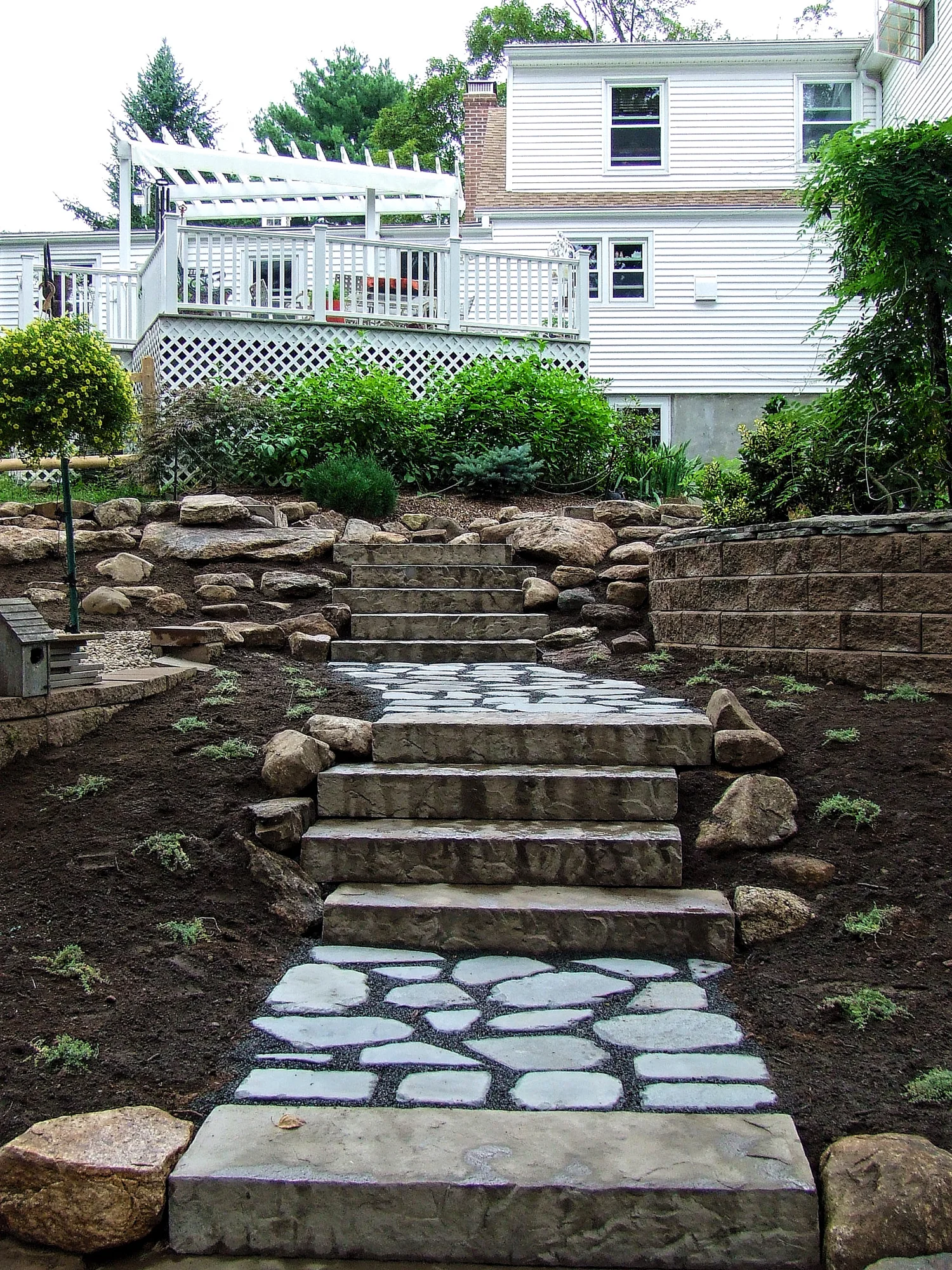 ct-hardscape-design-stone-steps