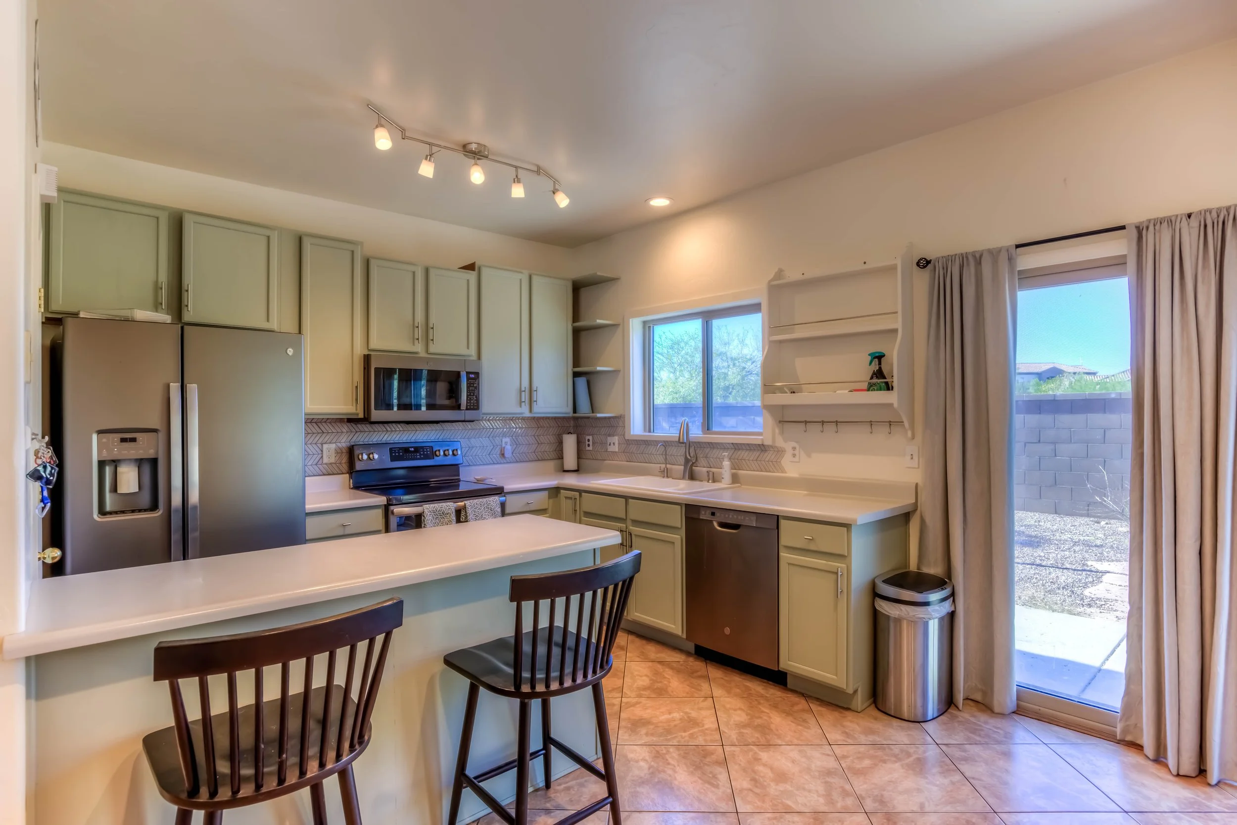 11 Kitchen photo a.jpg