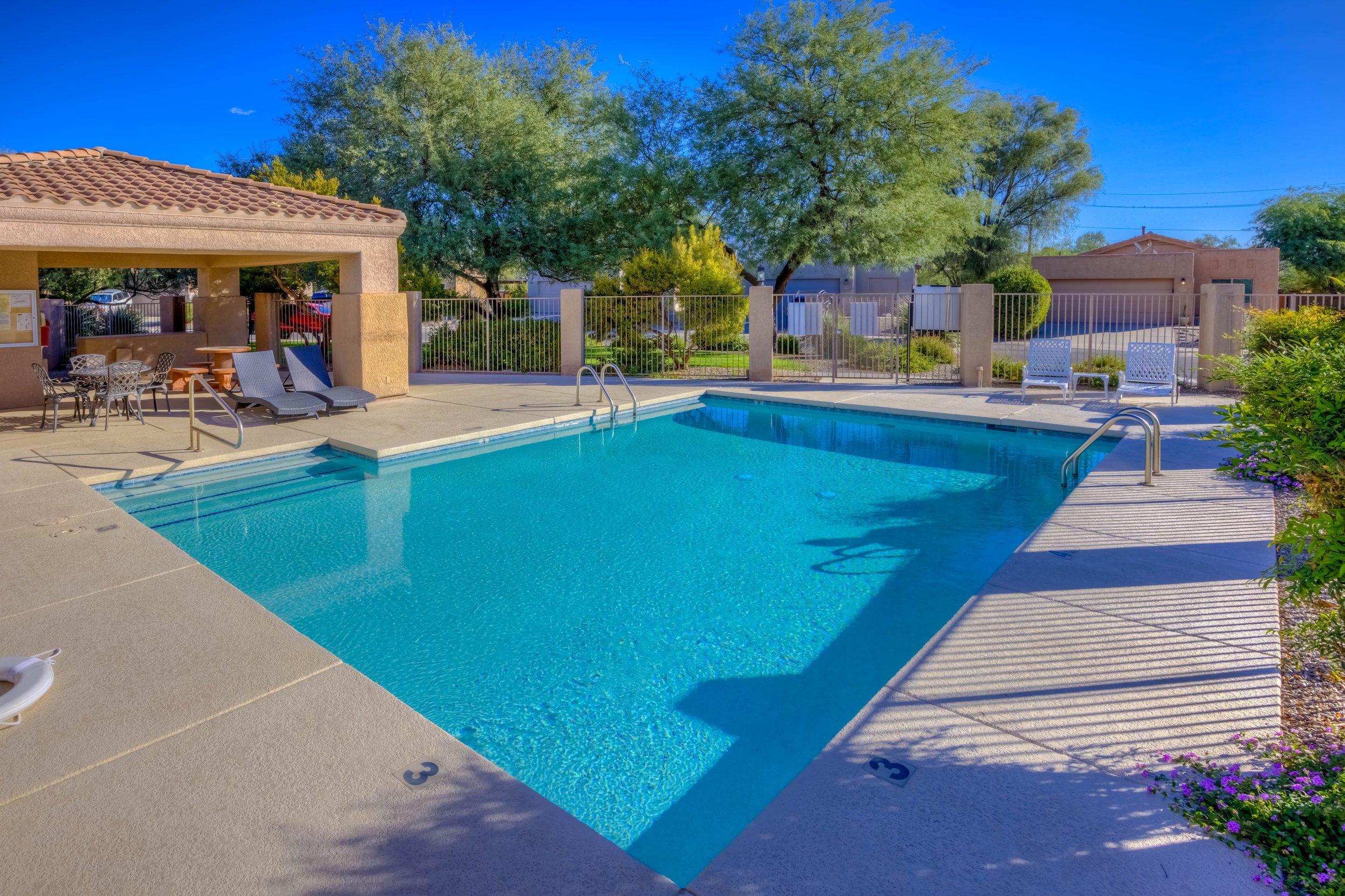 28 Coomunity Pool photo a.jpg