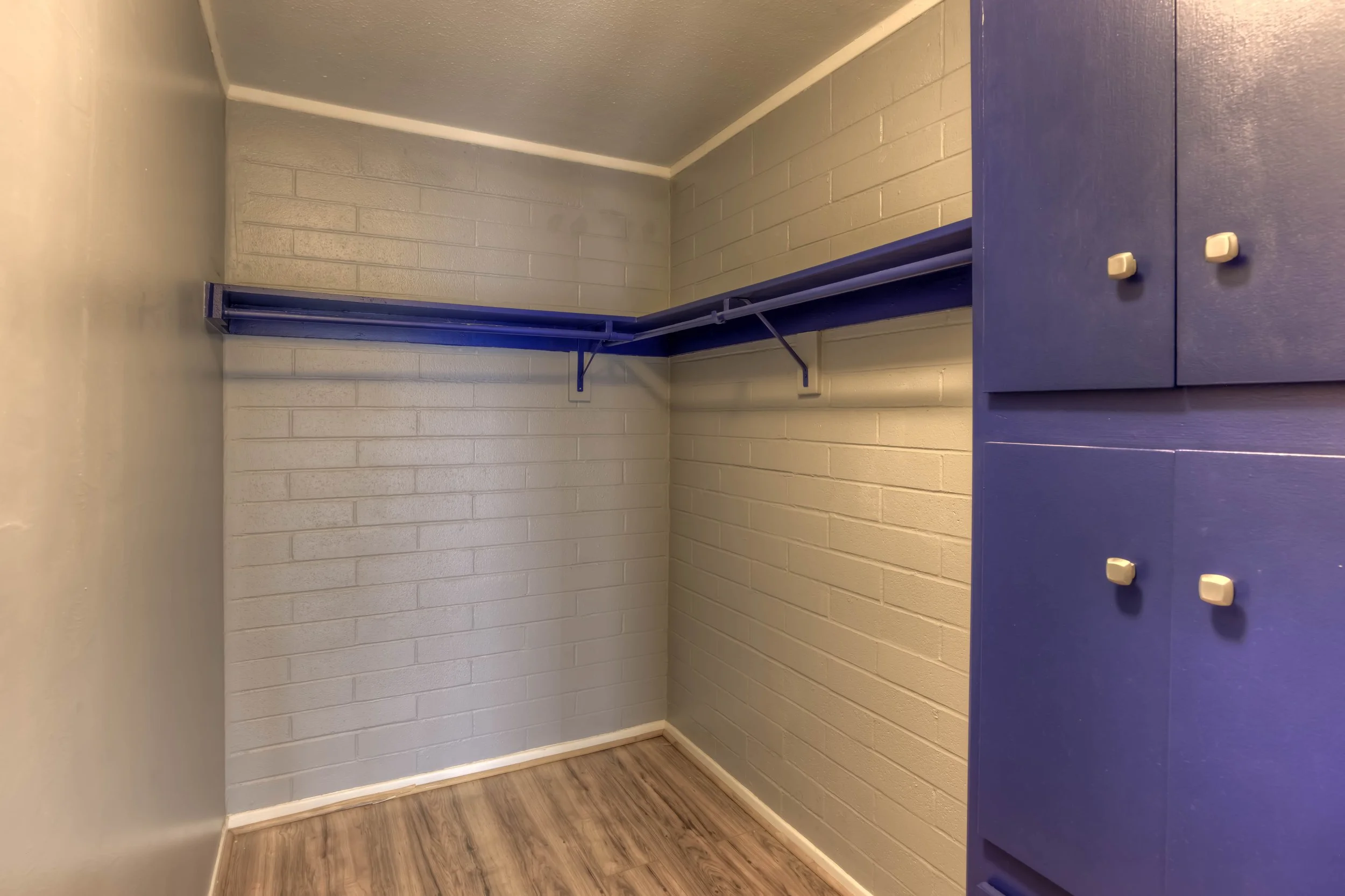 17 Bedroom Closet photo a.jpg