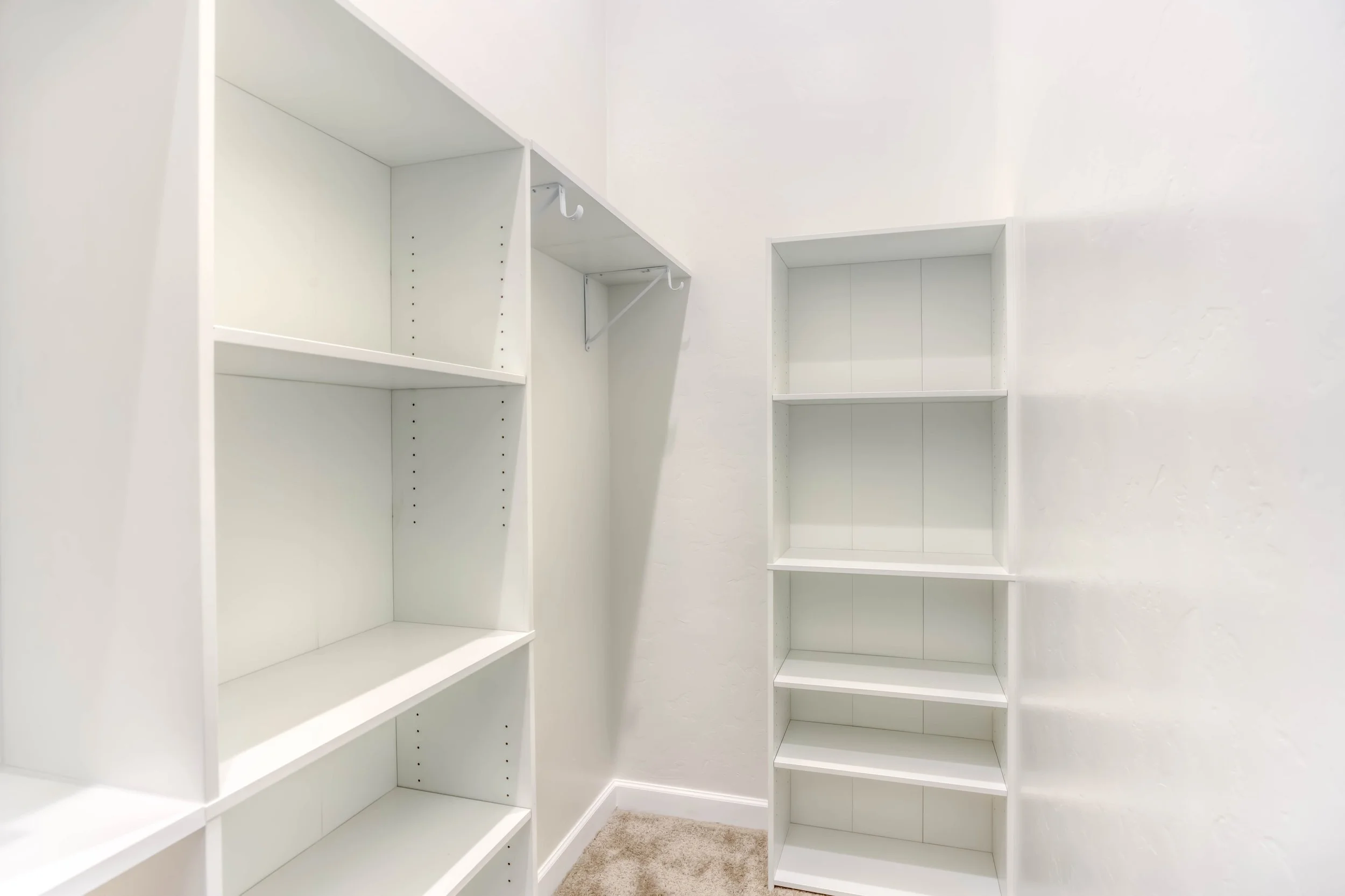 10 Bedroom 1 Closet.jpg
