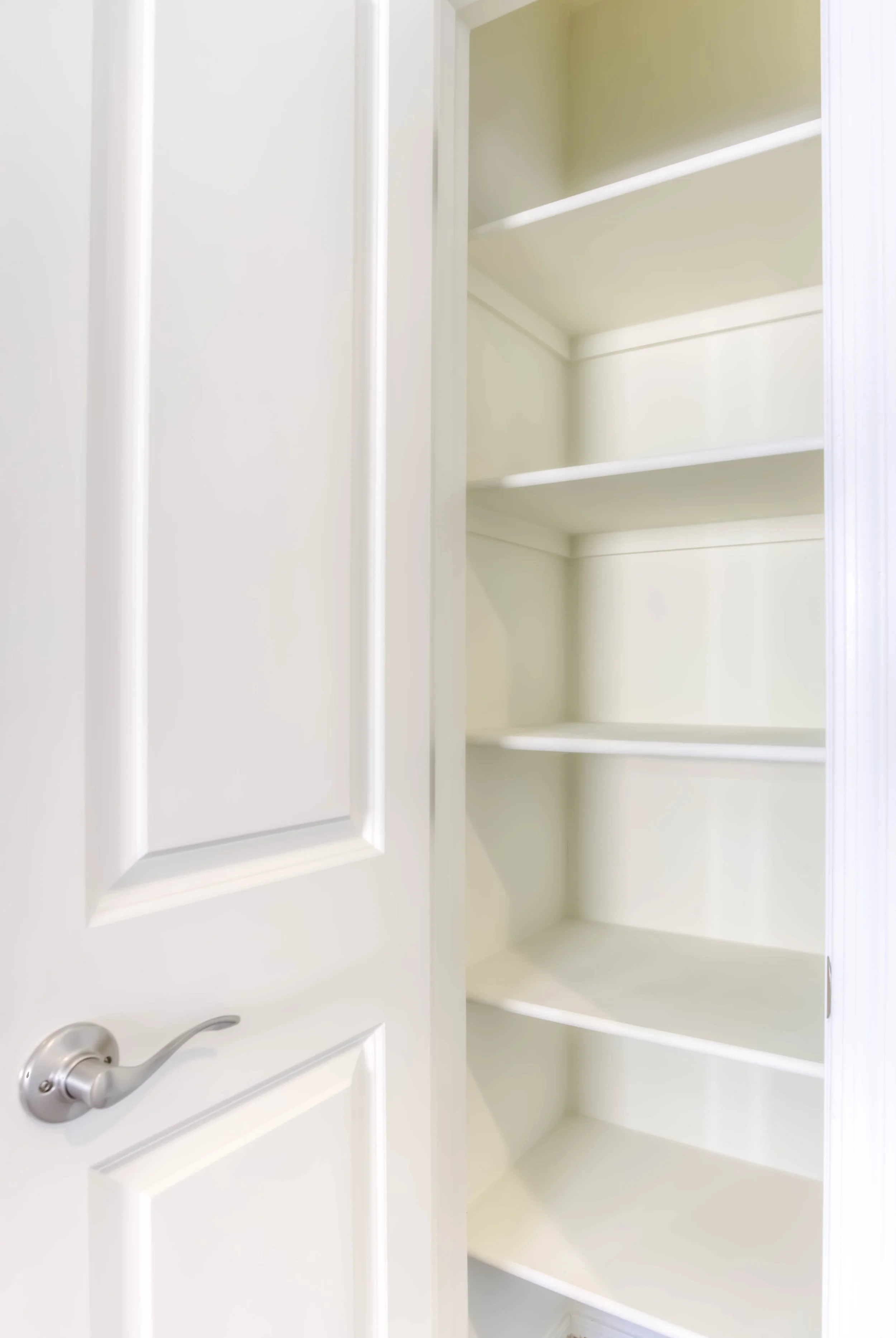 31 Upstairs Linen Closet.jpg