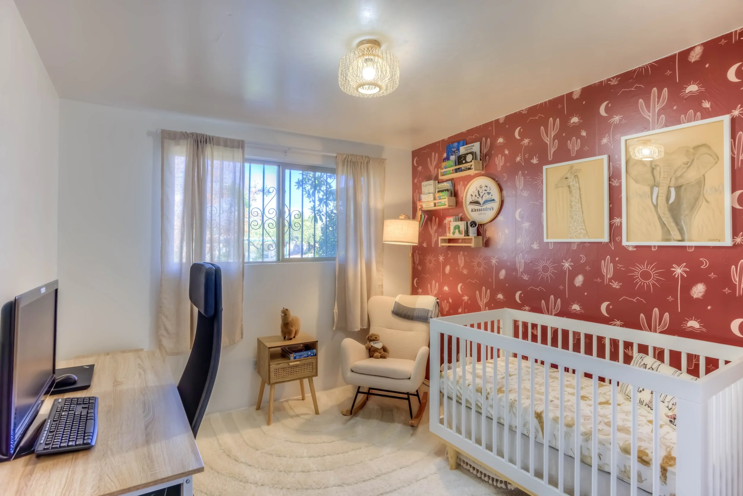 16 Bedroom 1 photo a.jpg