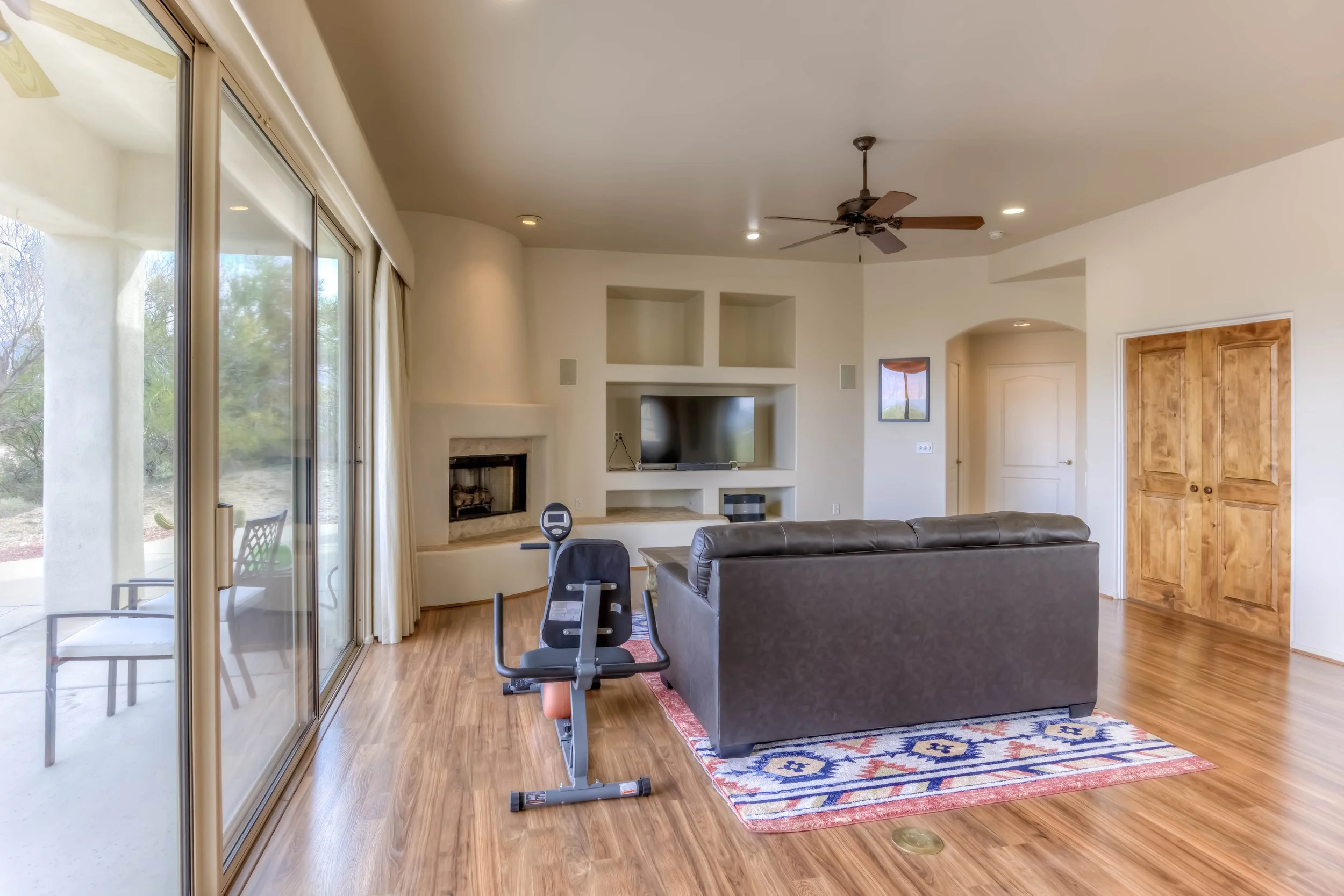 10 Living Room photo c.jpg