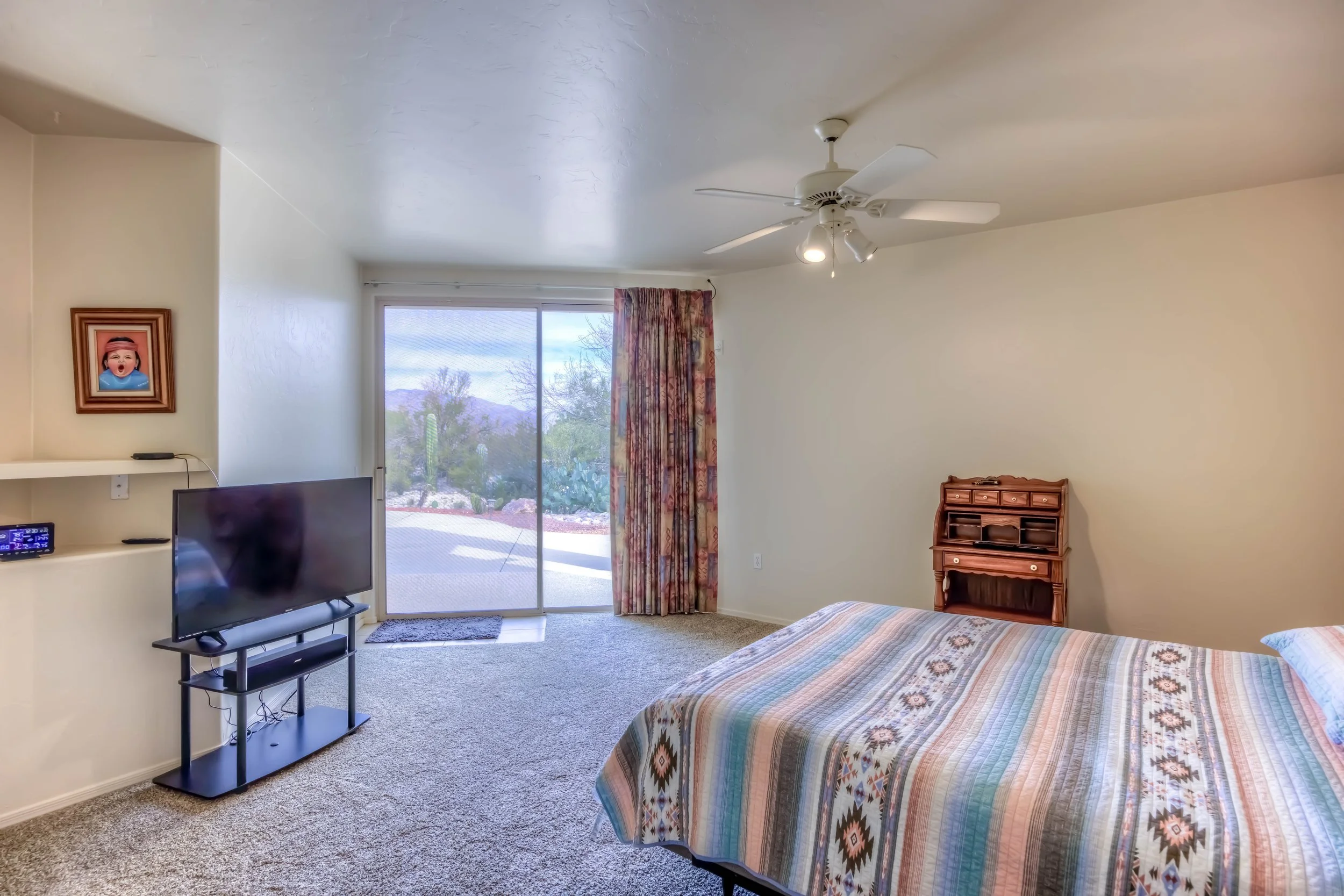 15 Main Bedroom photo a.jpg