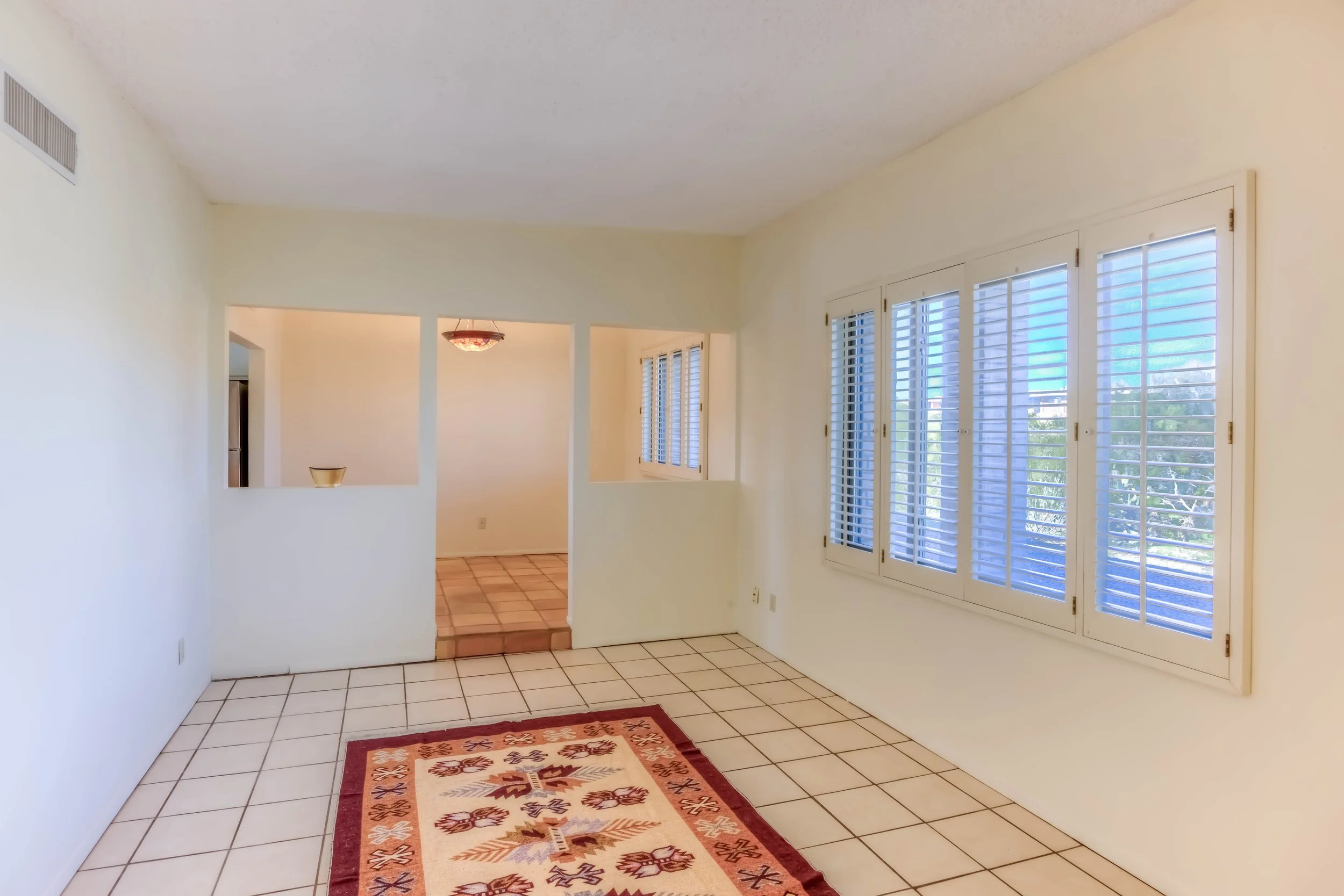 10 Living Room photo a.jpg